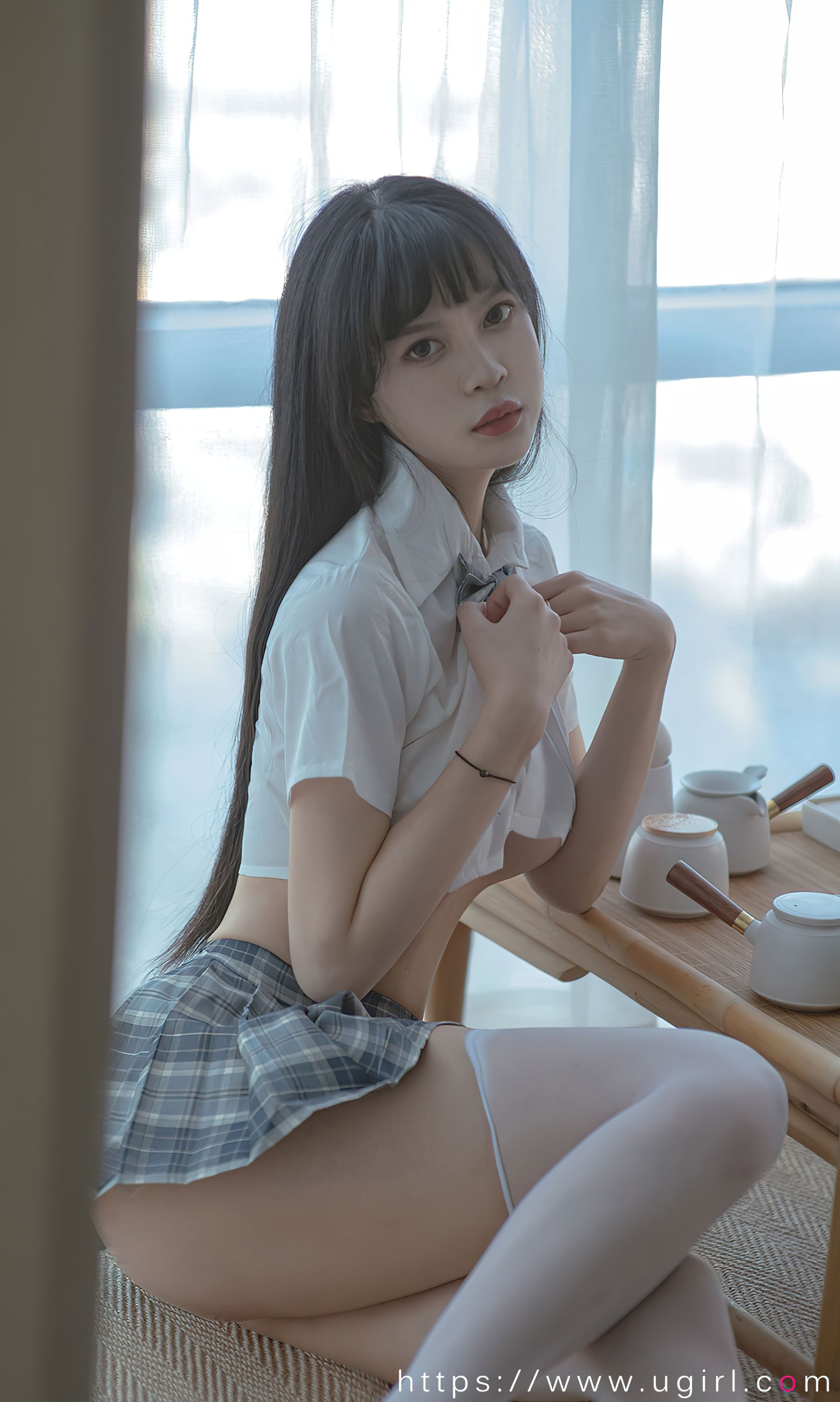 [爱尤物Ugirls] No.2395 桃香子 似水年华