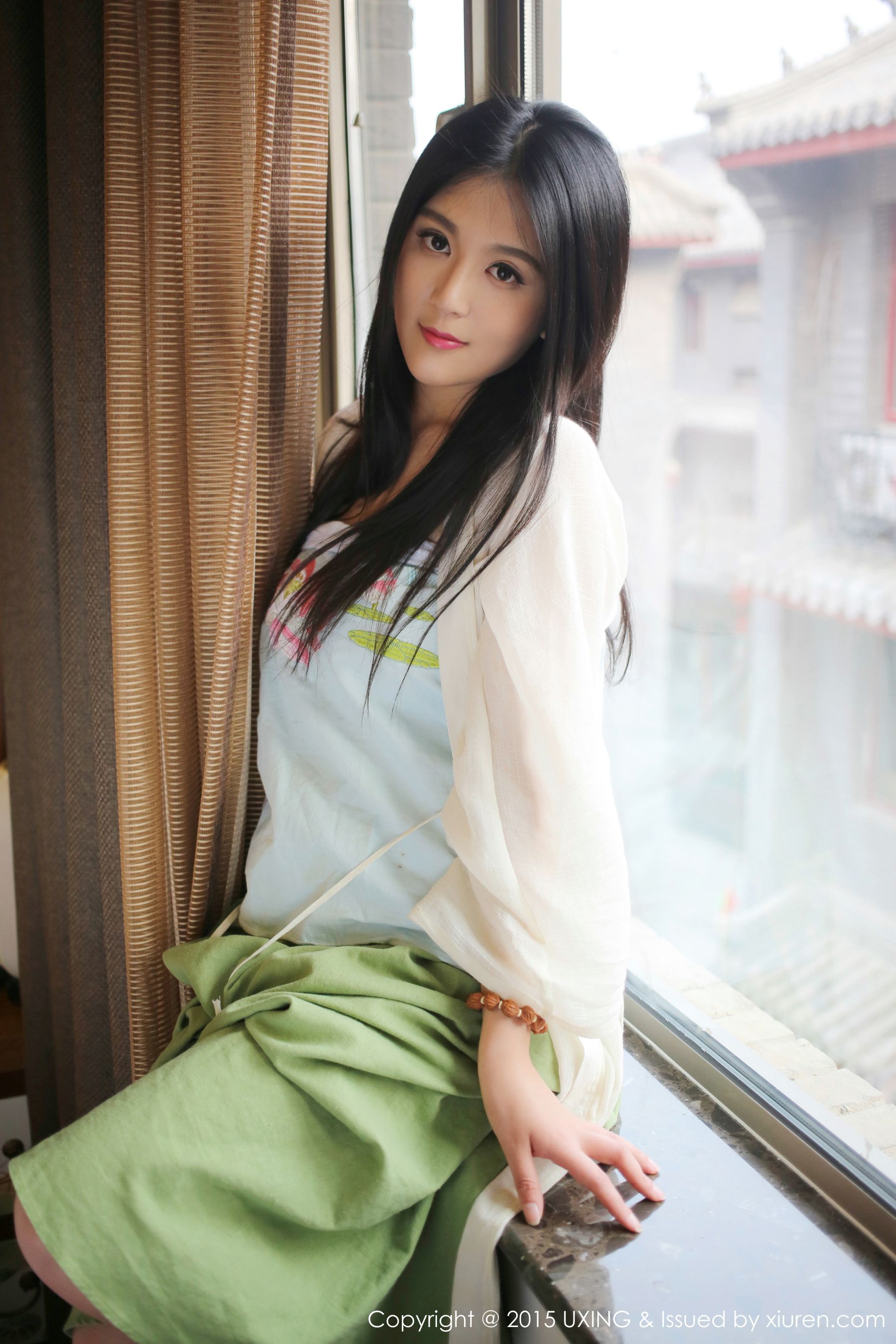 Romi王朝朝、莲漪lenne、赵婉妮Wanni 《旅拍写真合集》 [UXING优星馆] Vol.008