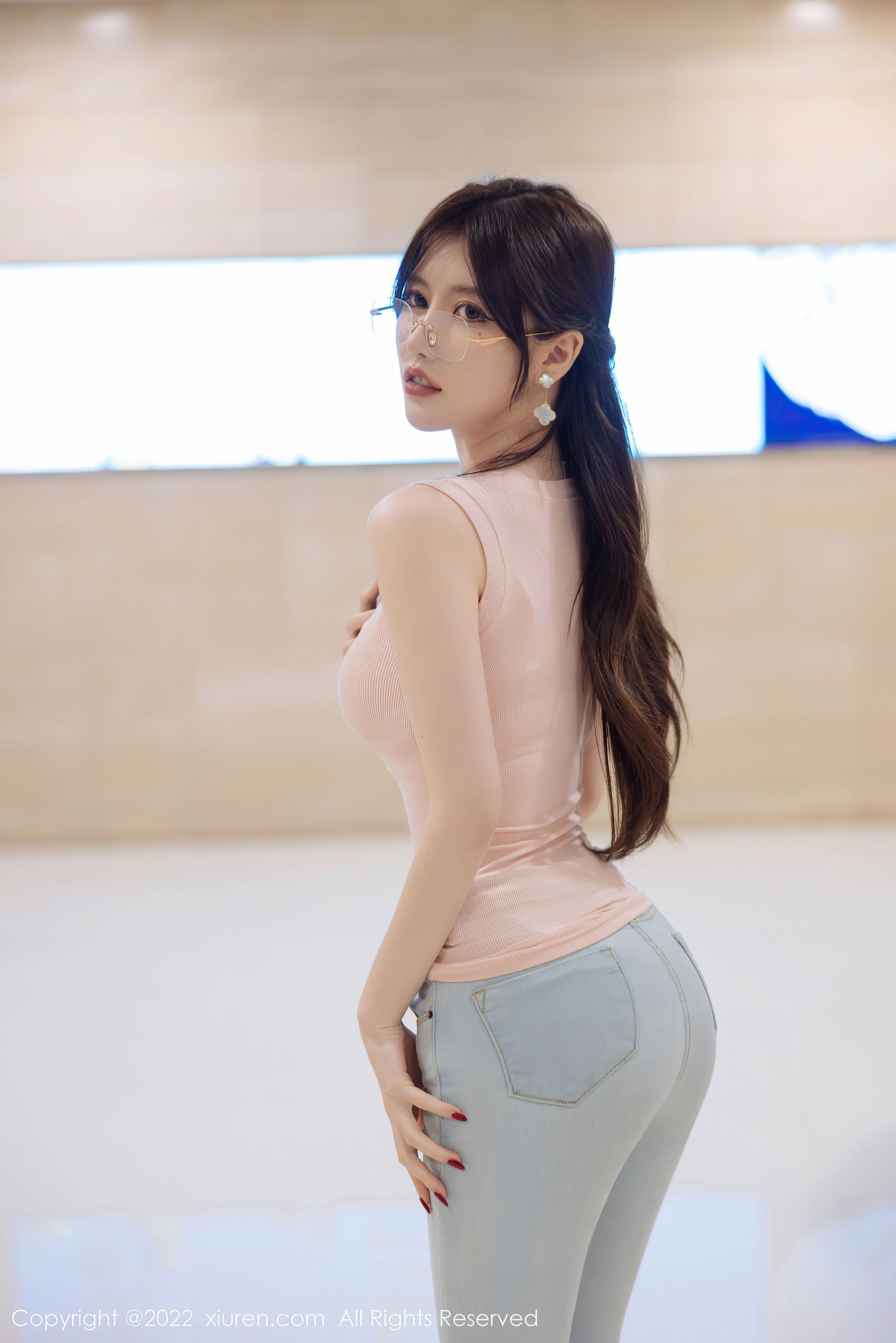 [秀人Xiuren] No.5306 美桃酱