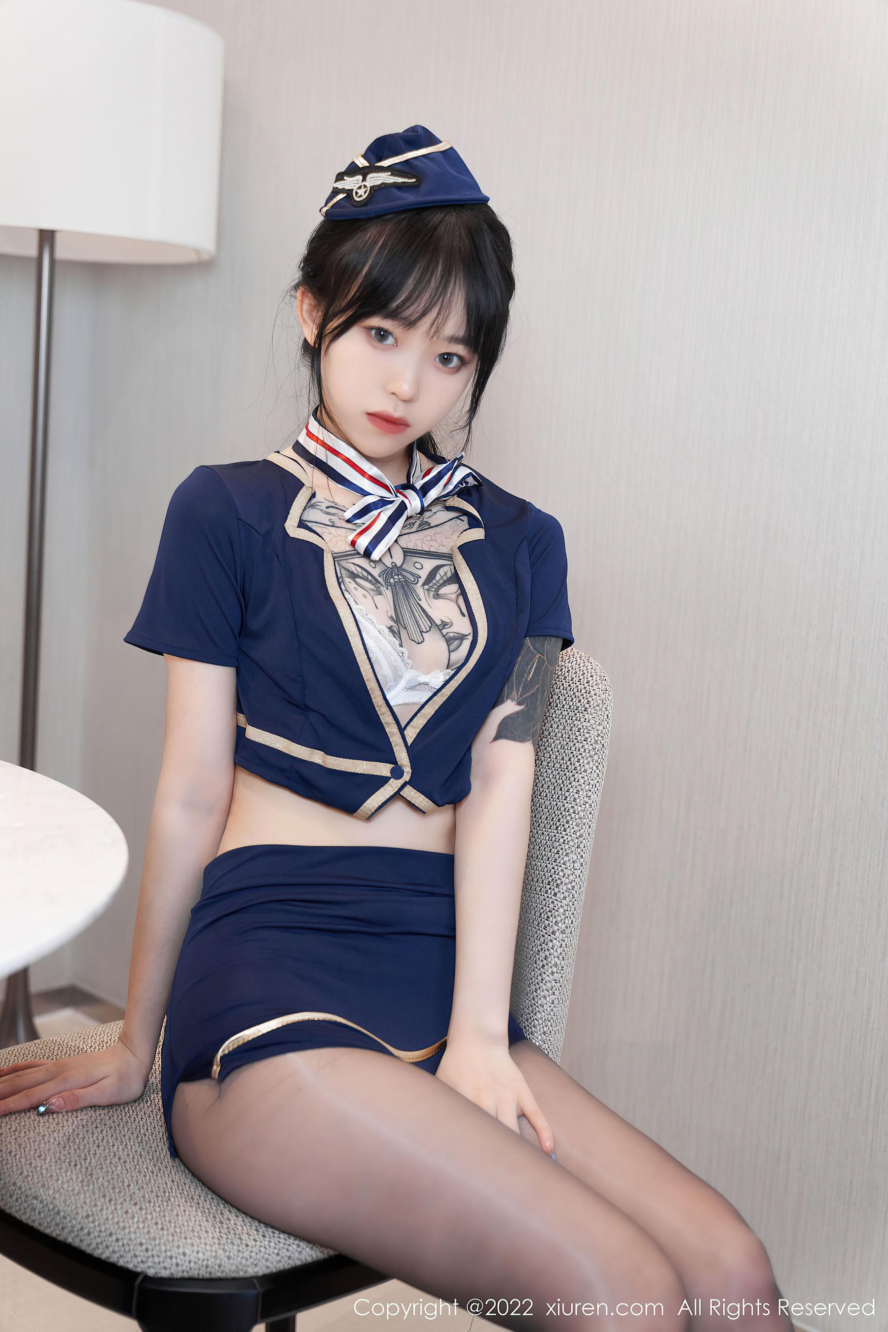 [秀人Xiuren] No.5352 奶瓶