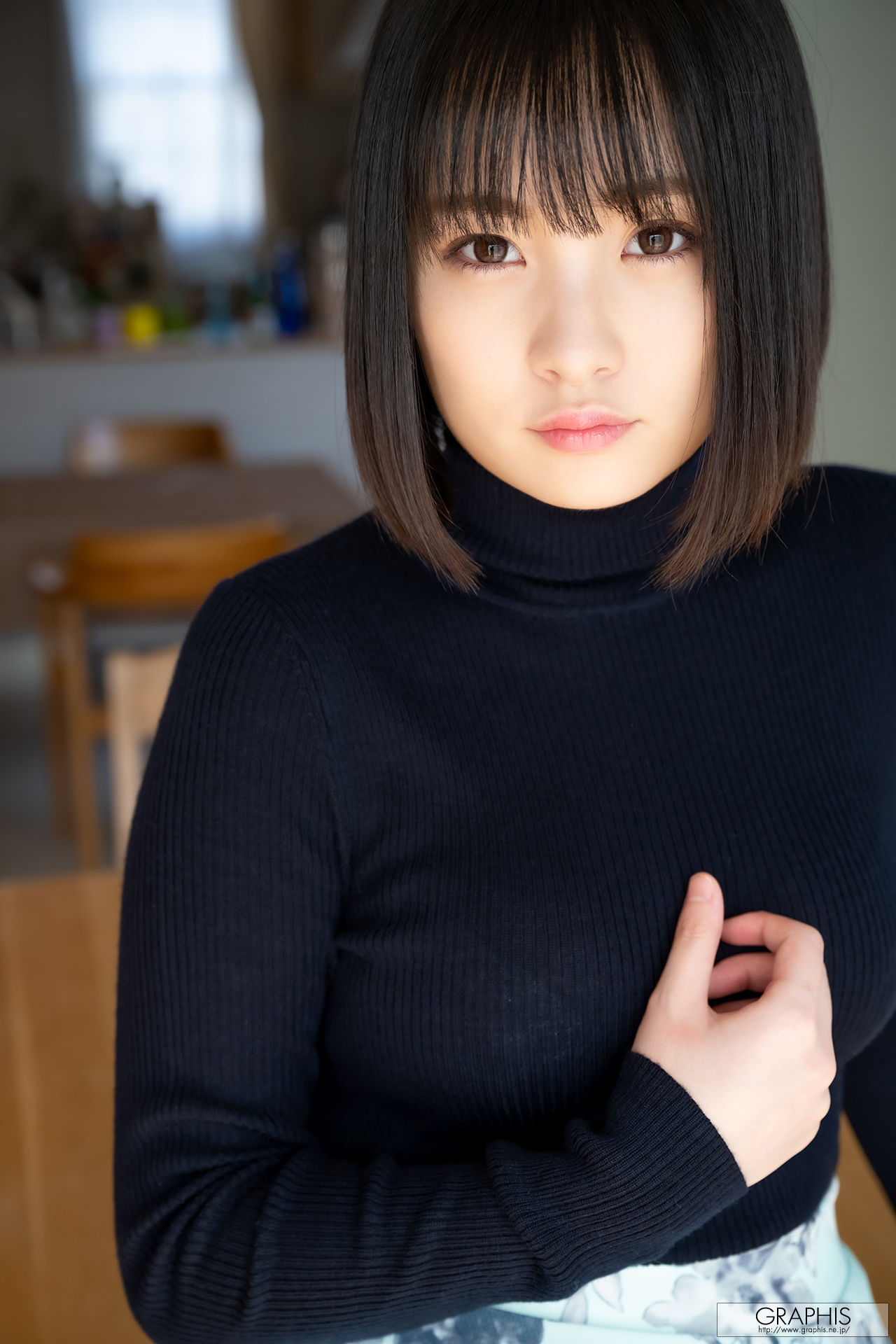 [Graphis] Gals511 Suzu Akane 愛宝すず Artless
