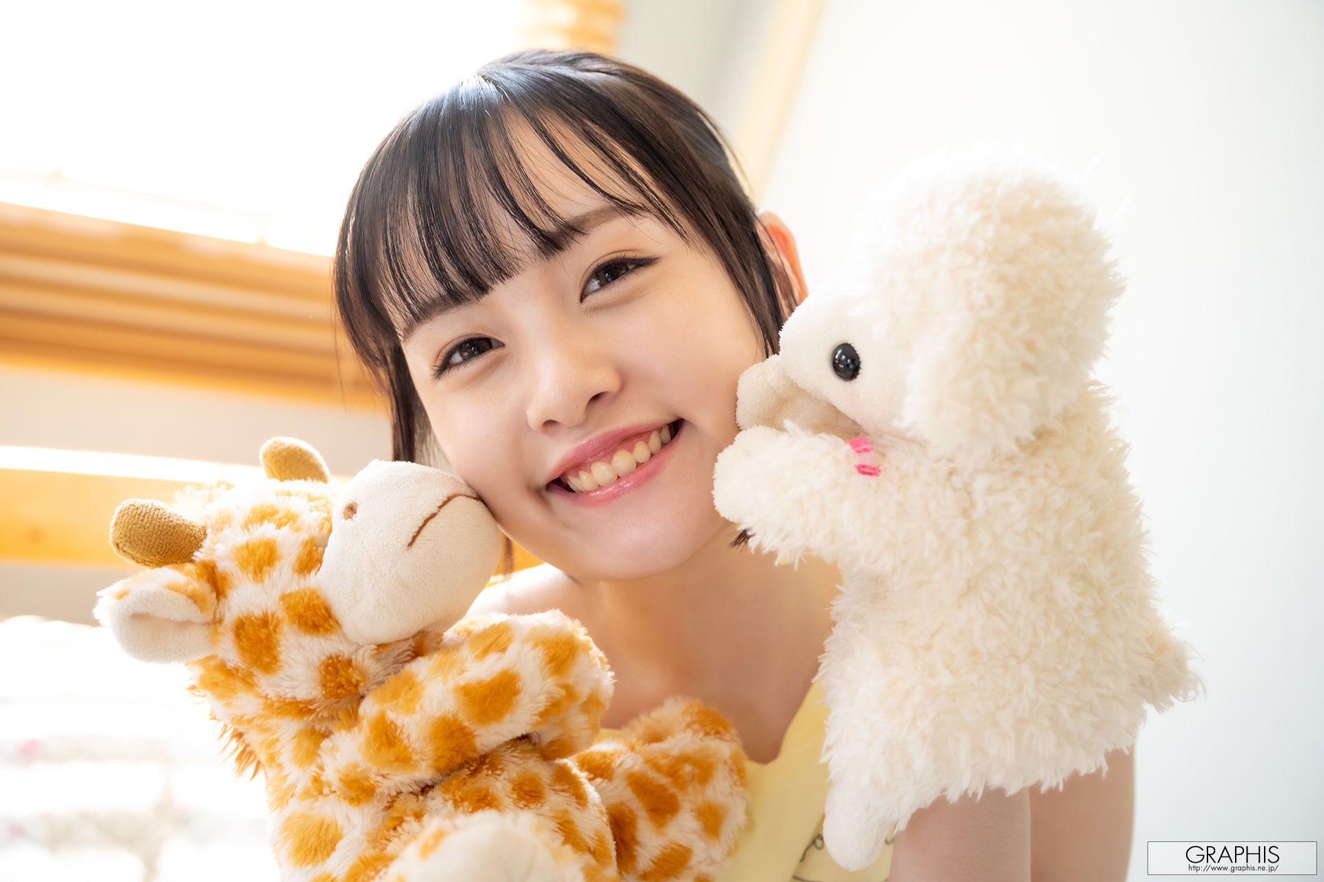[Graphis] Gals511 Suzu Akane 愛宝すず Artless