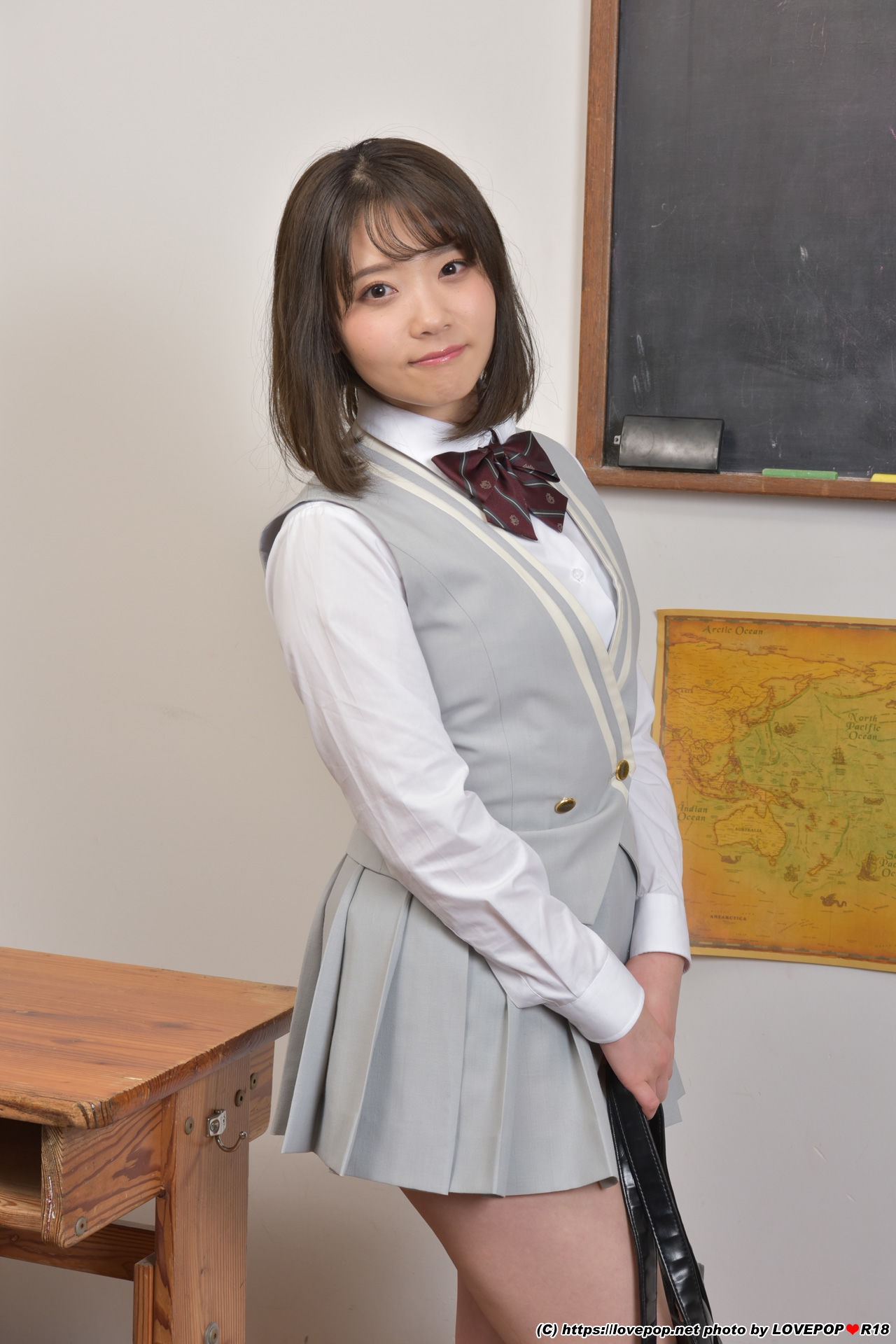 [LOVEPOP] Ema Futaba 二葉エマ Photoset 06