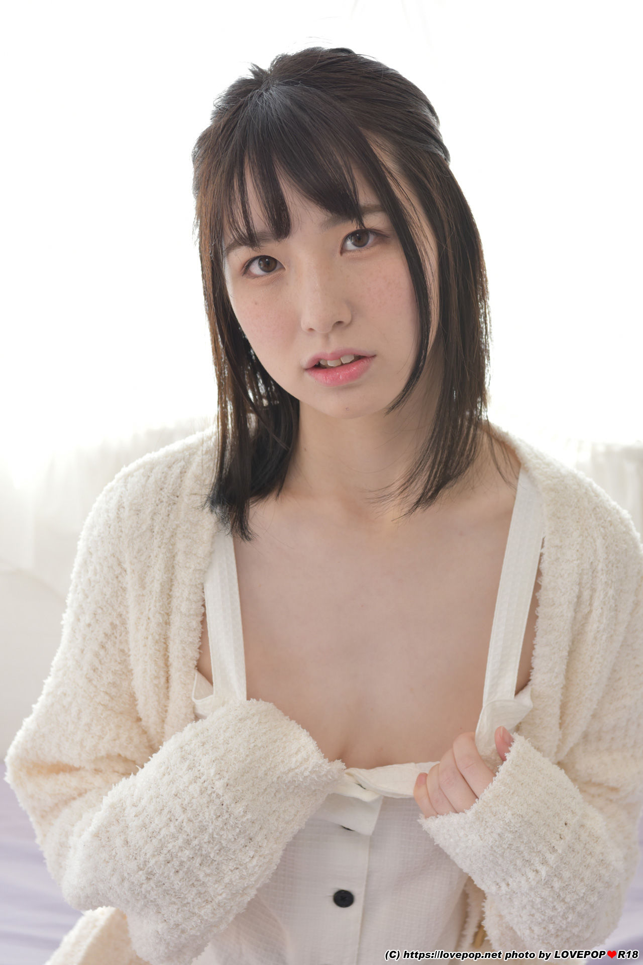 [LOVEPOP] Mai Kagari 花狩まい Photoset 04