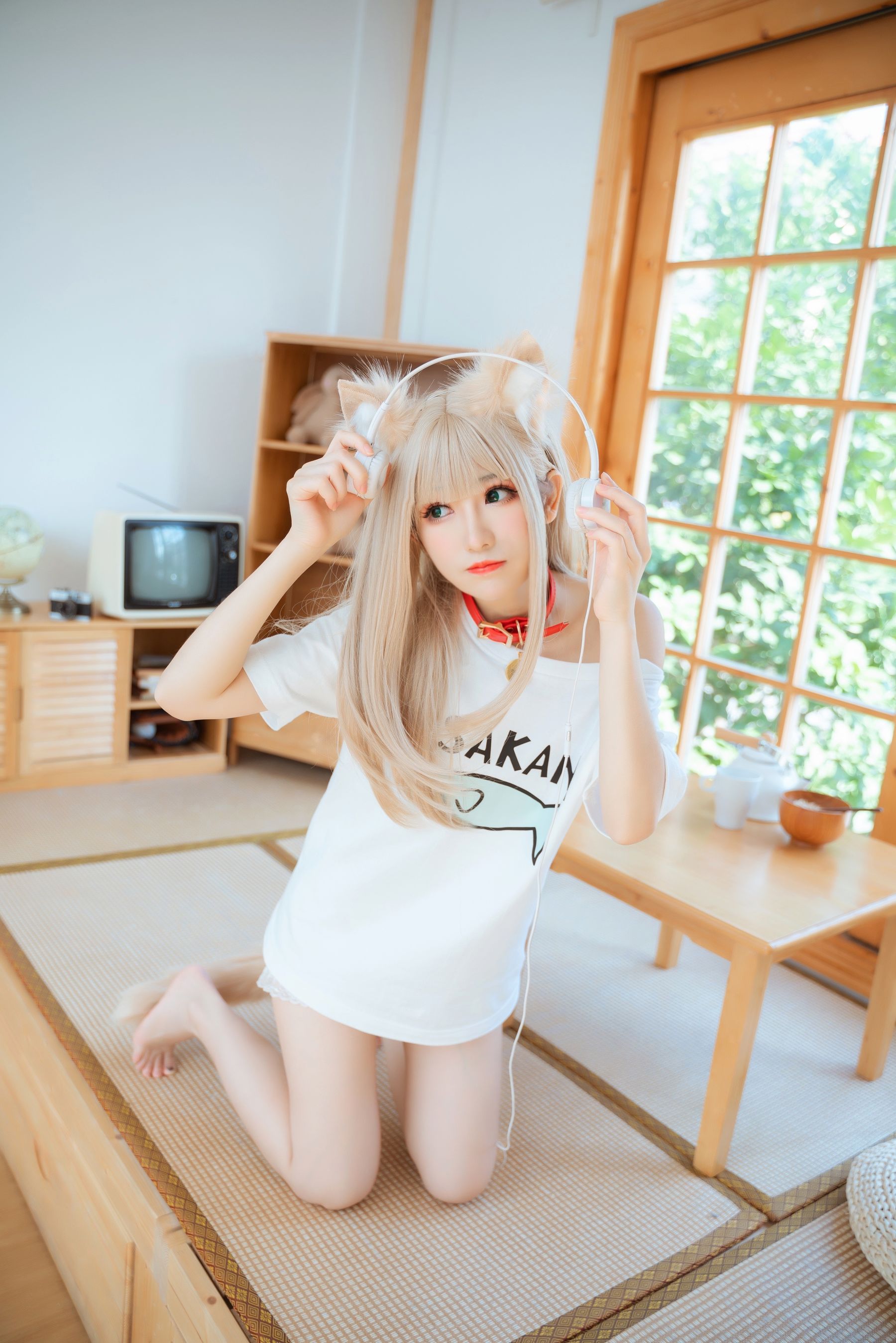 [福利COS] Coser衣衣 - 40原猫娘 黄豆粉