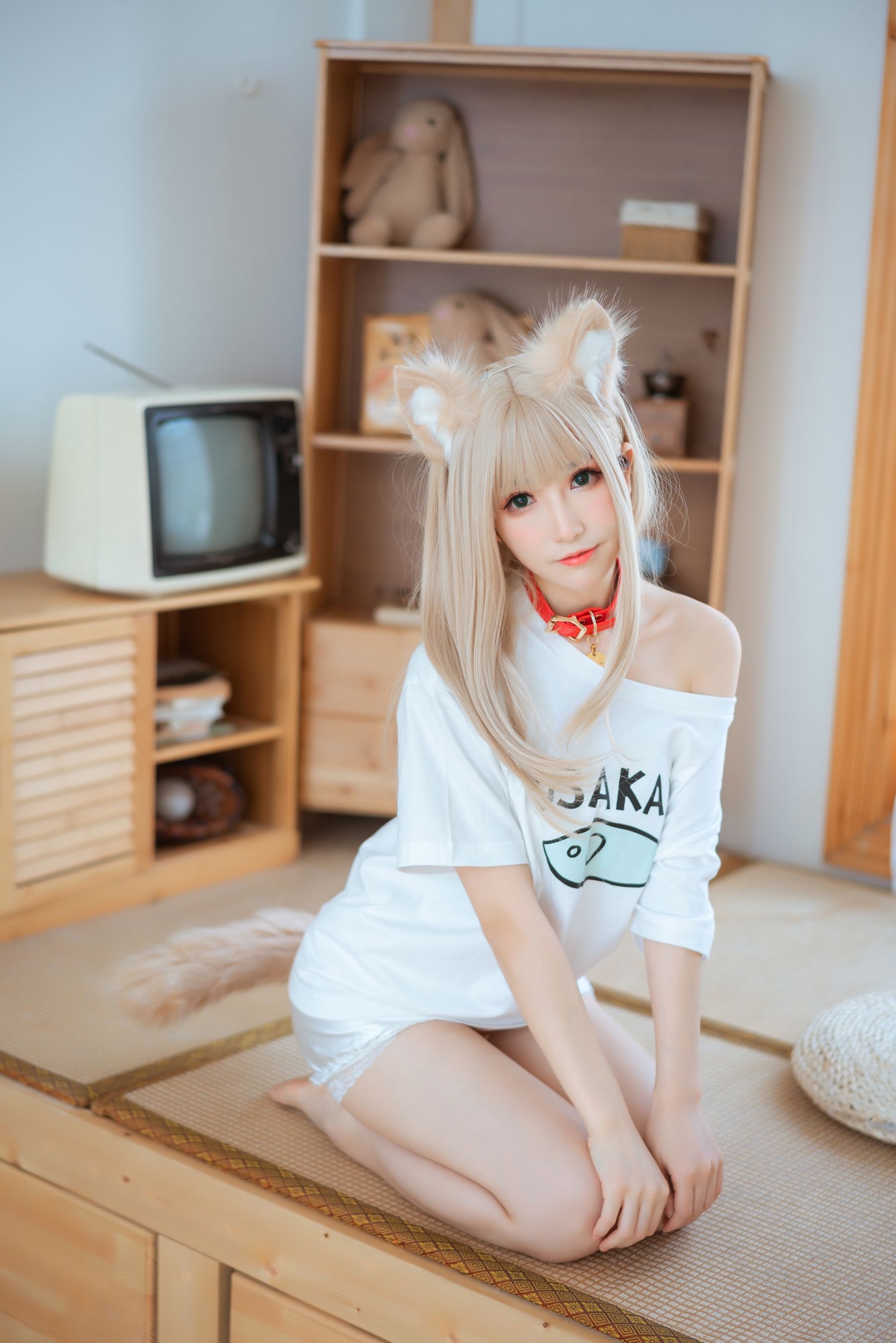 [福利COS] Coser衣衣 - 40原猫娘 黄豆粉