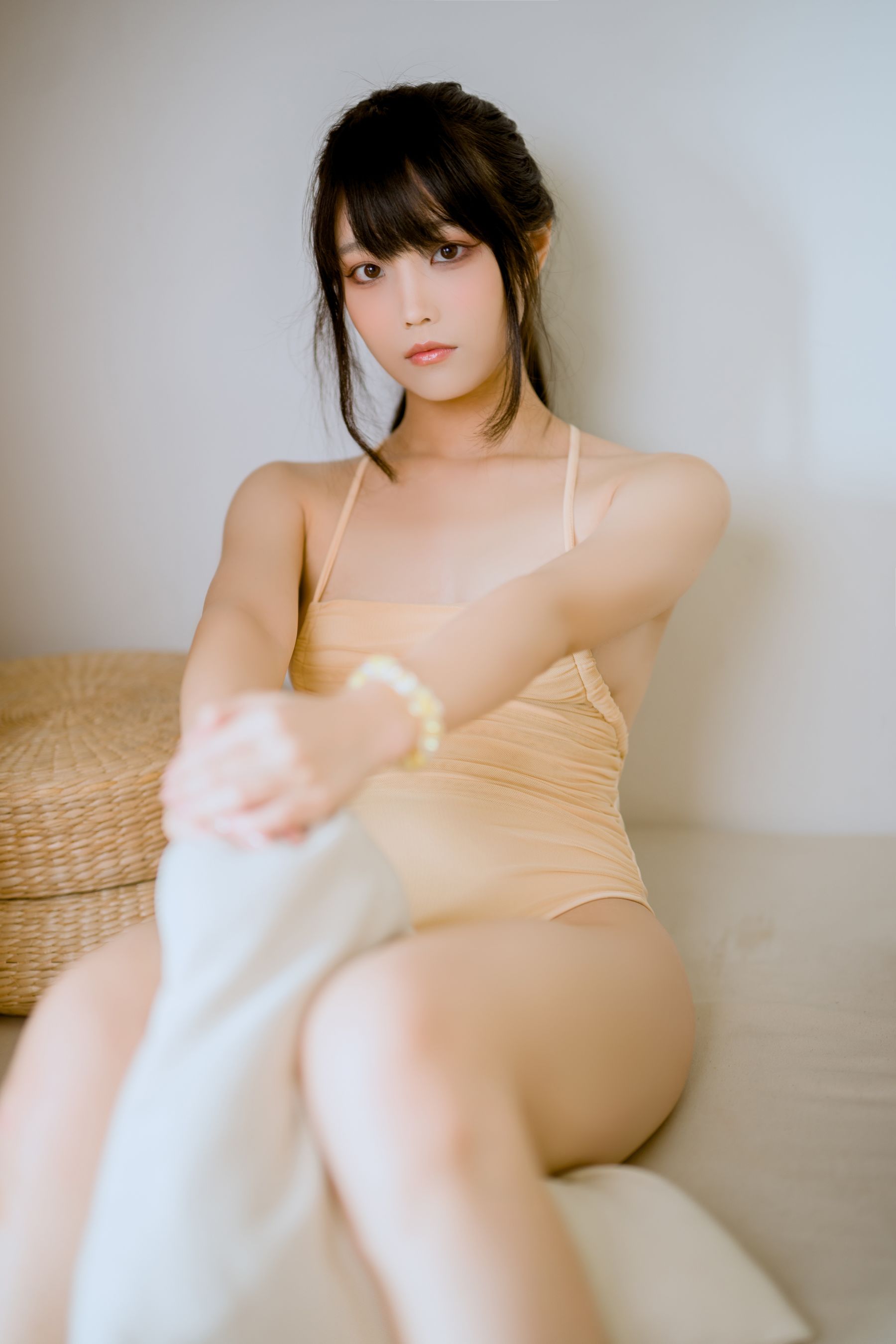 [福利COS] Cosplay汪知子 - 观察柠檬