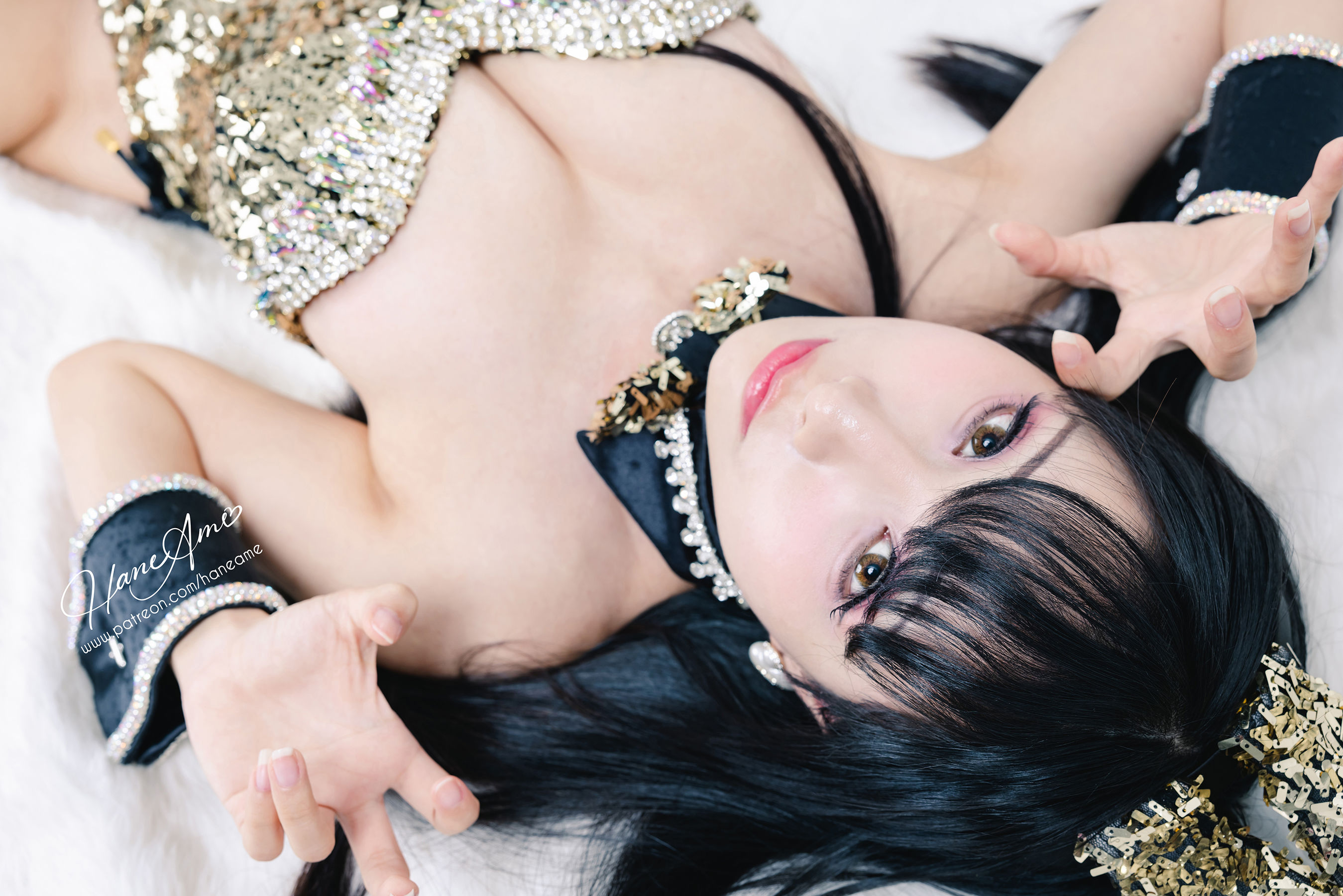 [福利COS] Hane Ame 雨波写真 - Dazzling Bunny 炫目兔女郎