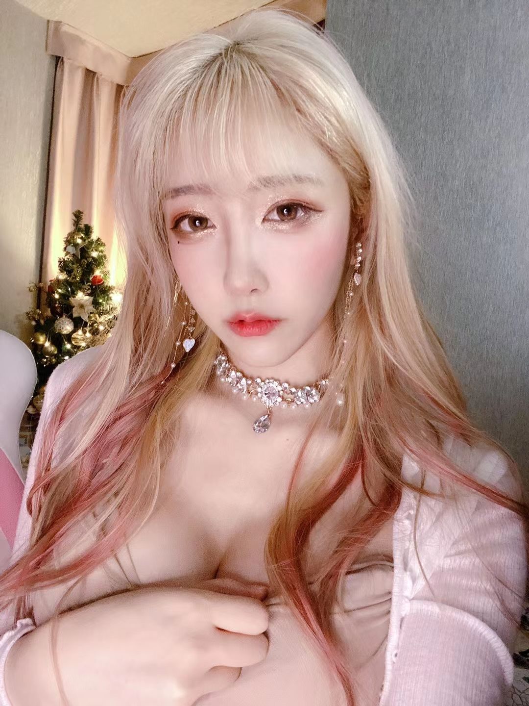 [福利COS] 人气Coser啾小妍 - 妍宝