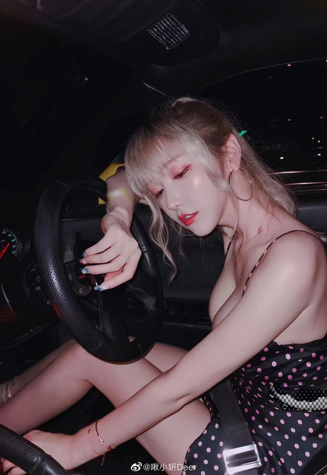 [福利COS] 人气Coser啾小妍 - 妍宝