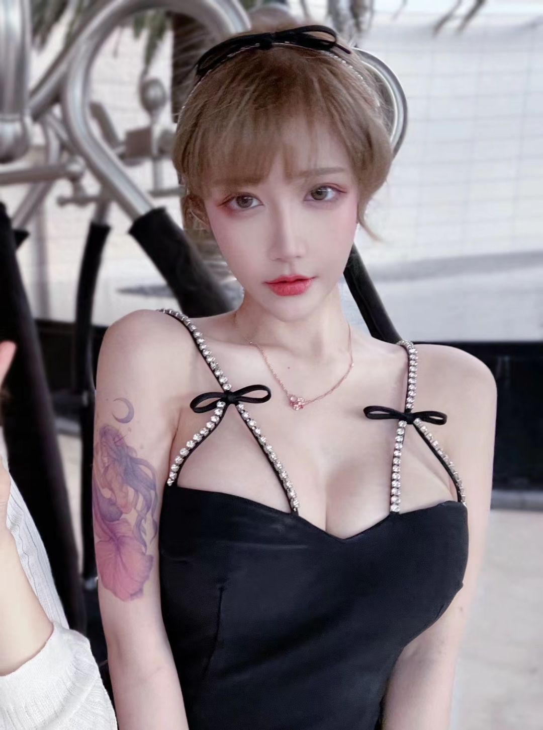 [福利COS] 人气Coser啾小妍 - 妍宝