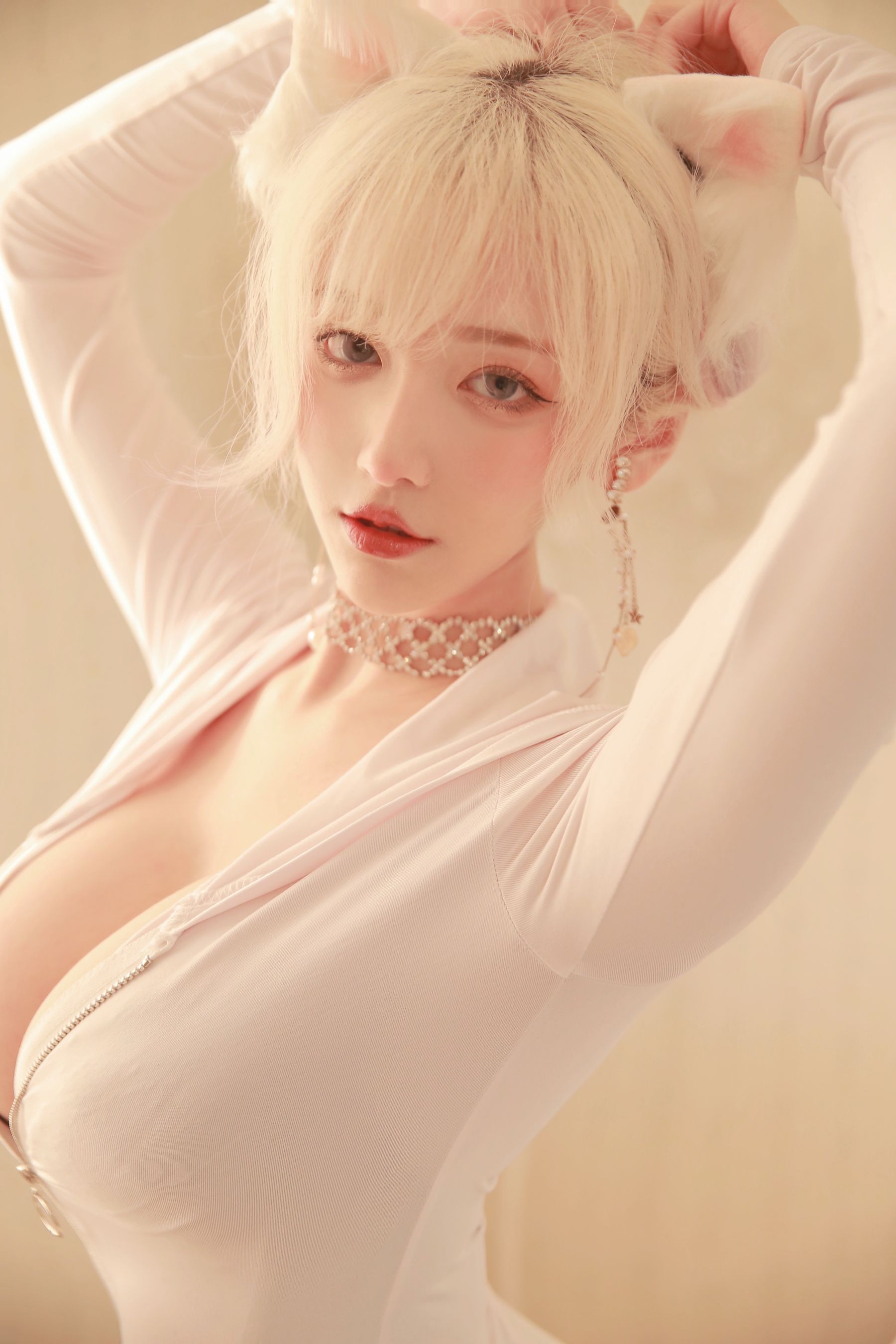 [福利COS] 人气Coser啾小妍 - 甜心