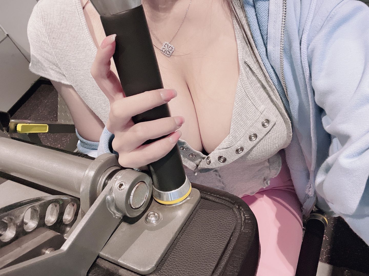 [福利COS] 兔宝妮to 微密圈视图合集