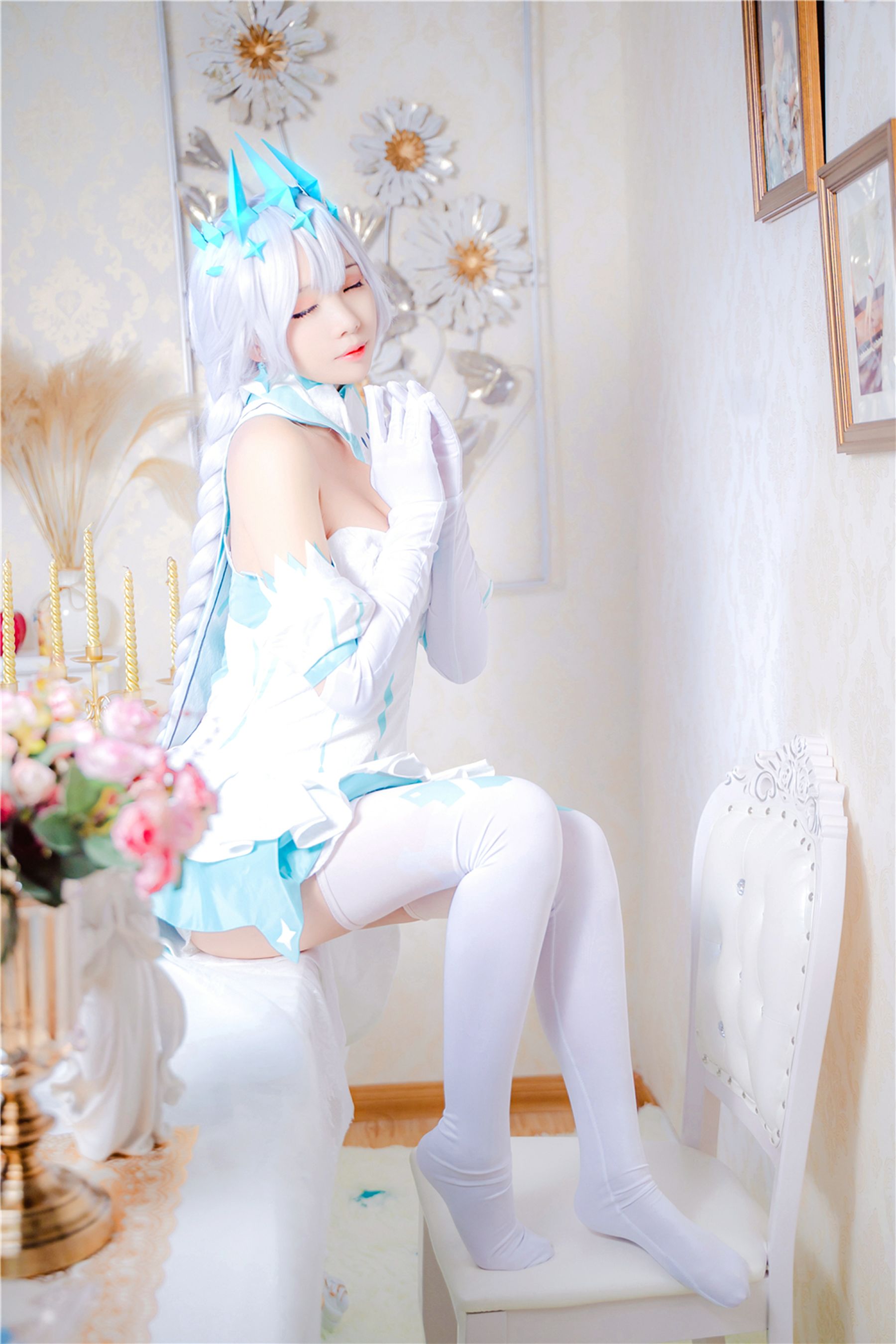 [福利COS] 动漫博主墨玉-M - 琪亚娜