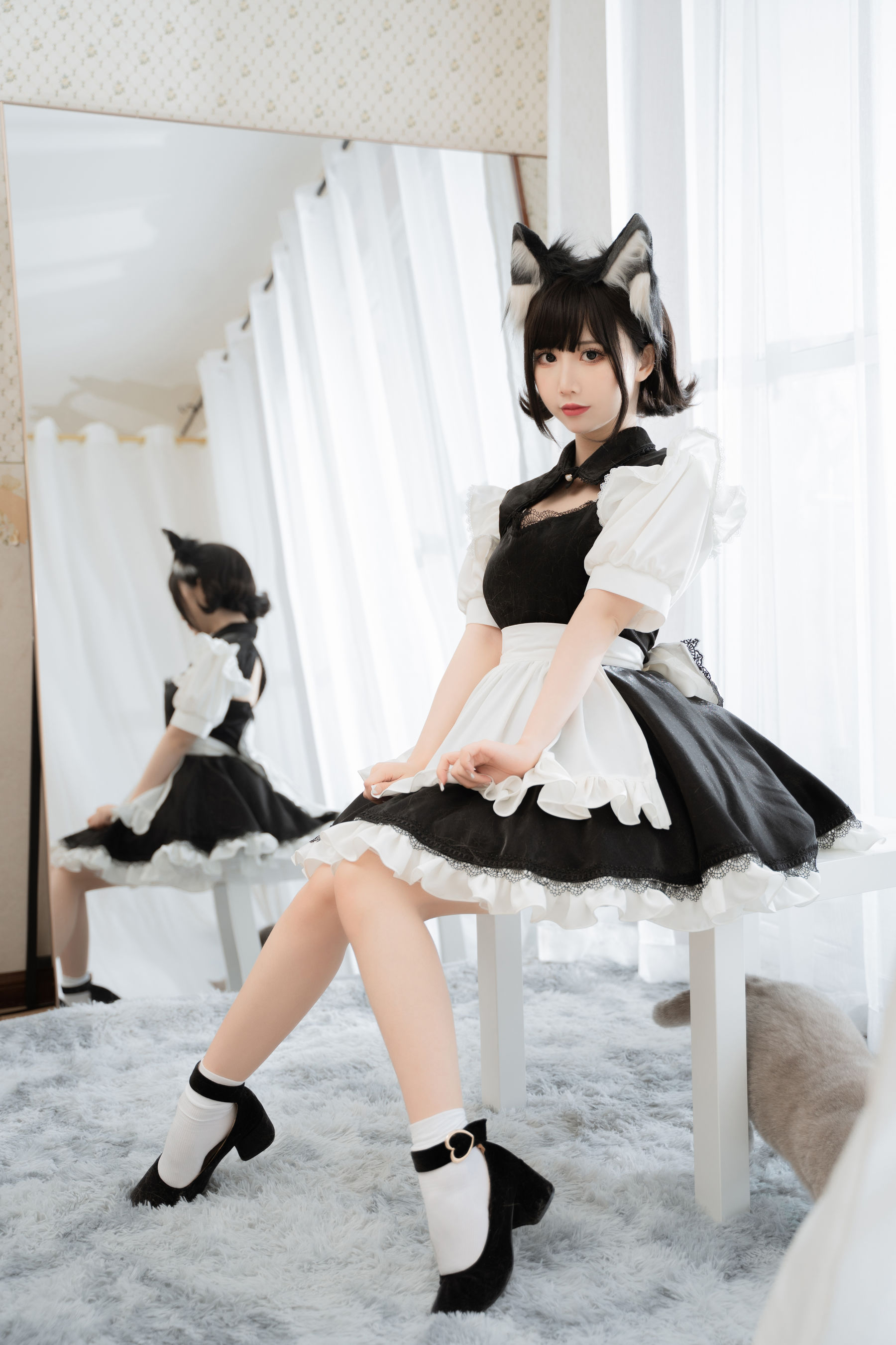 [福利COS] 可爱人气Coser面饼仙儿 - 开胸女仆