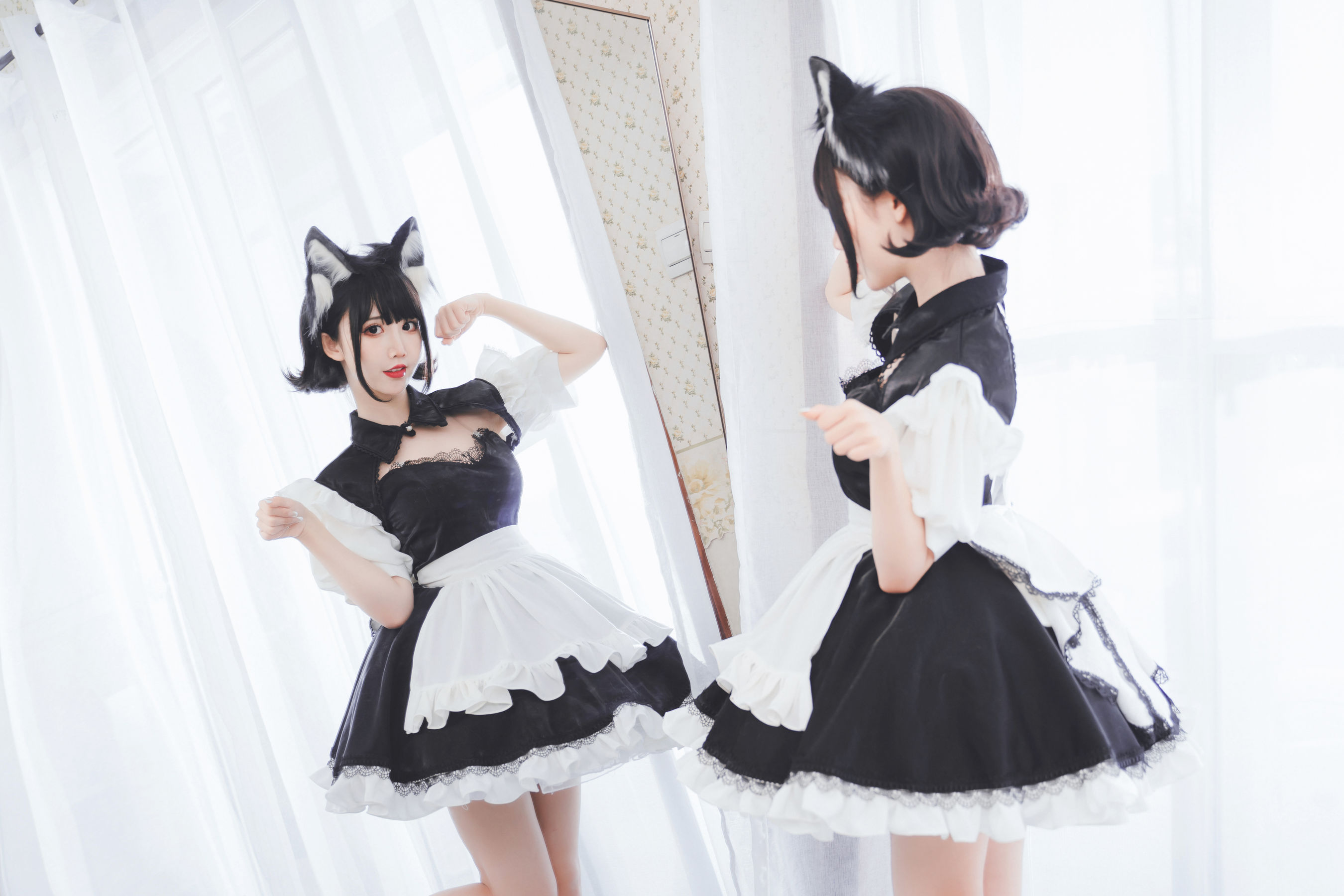 [福利COS] 可爱人气Coser面饼仙儿 - 开胸女仆