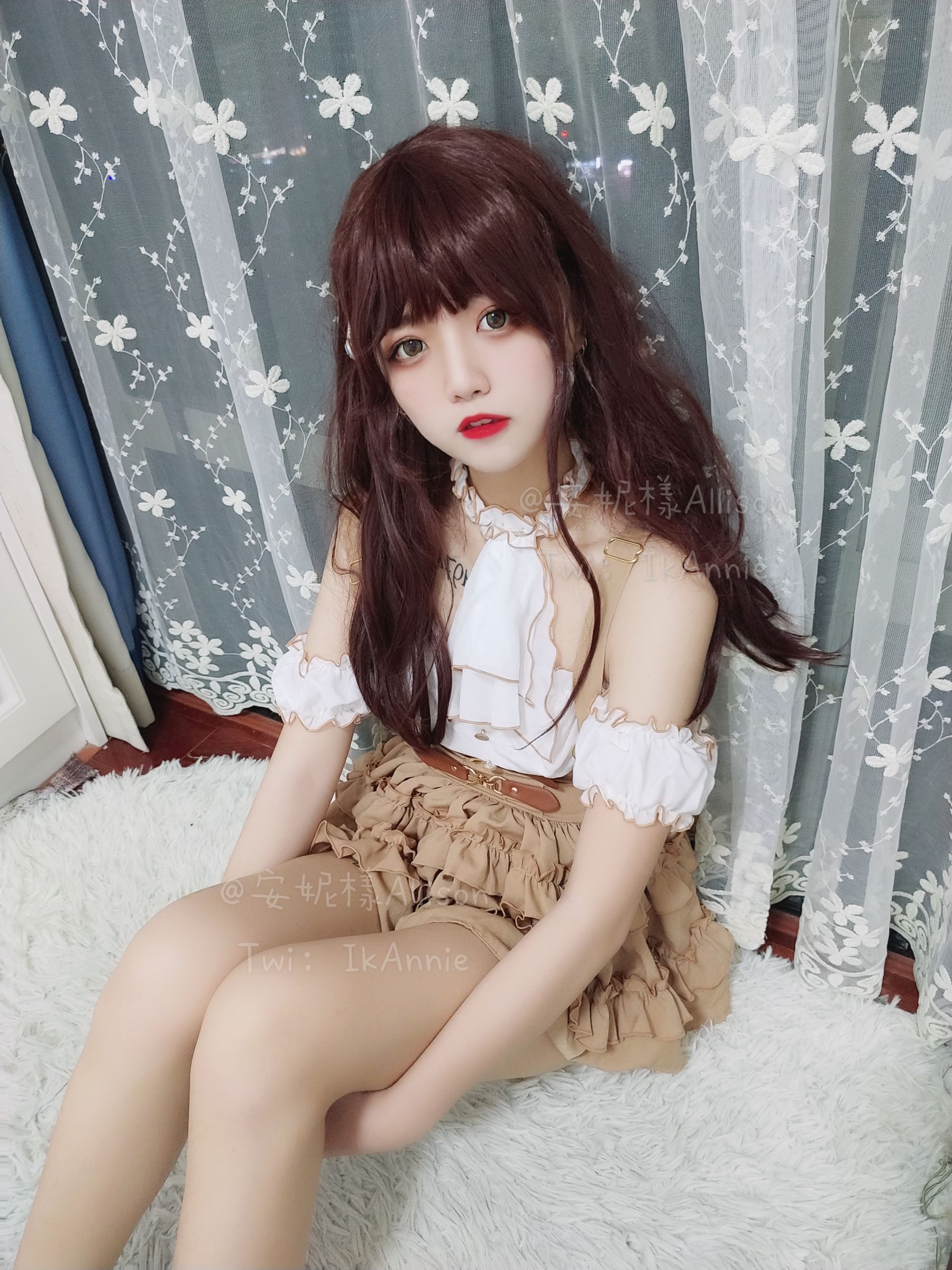 [福利COS] 安妮 - 吊带裙