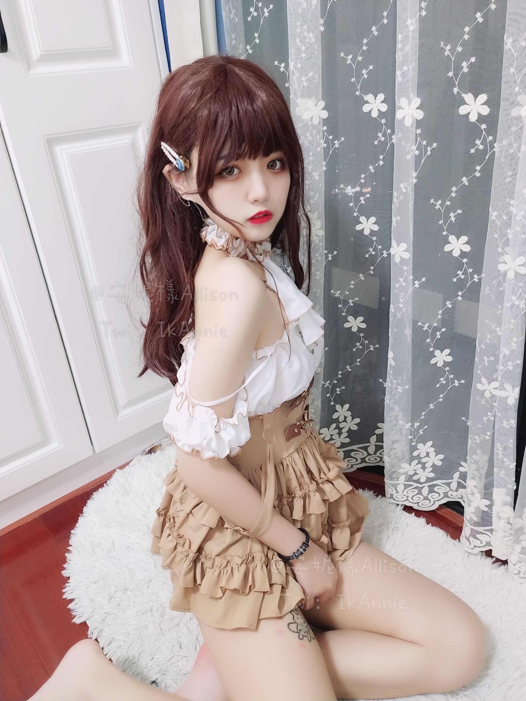 [福利COS] 安妮 - 吊带裙