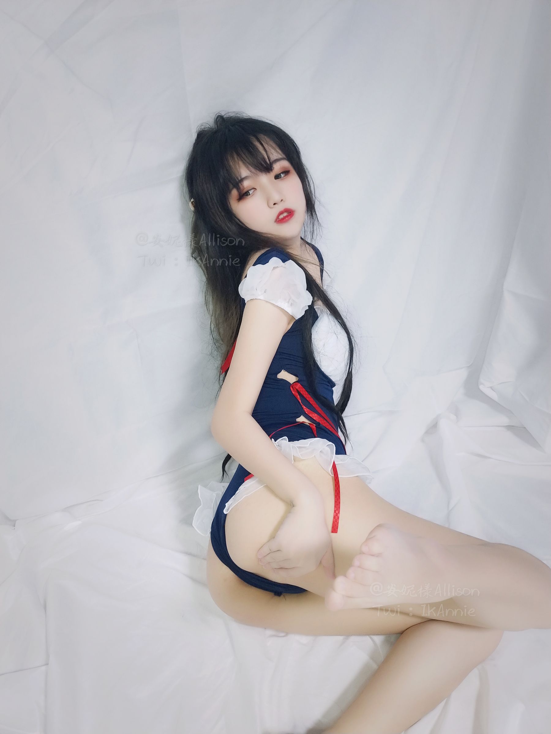 [福利COS] 安妮 - 白雪姬泳装