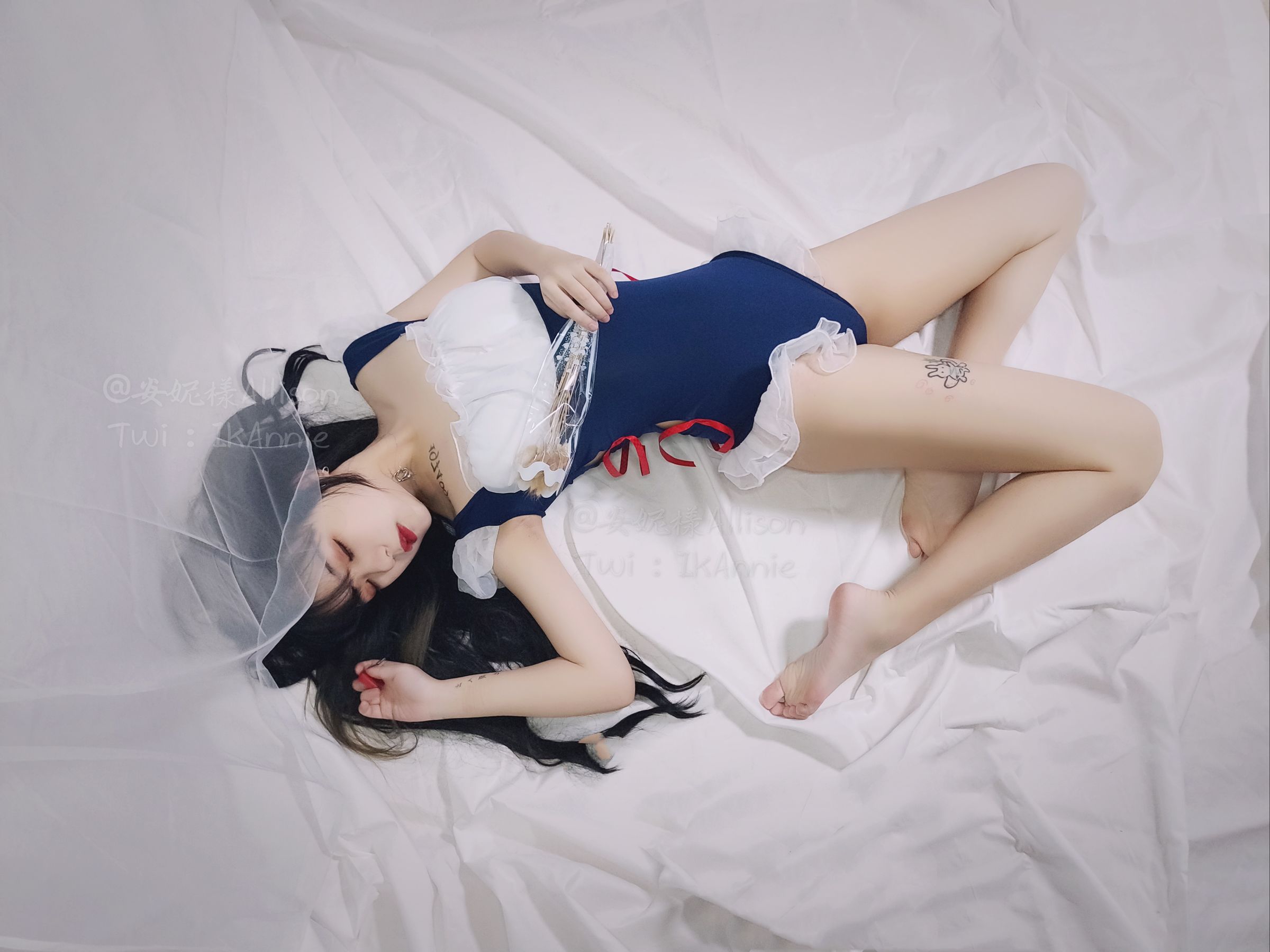 [福利COS] 安妮 - 白雪姬泳装