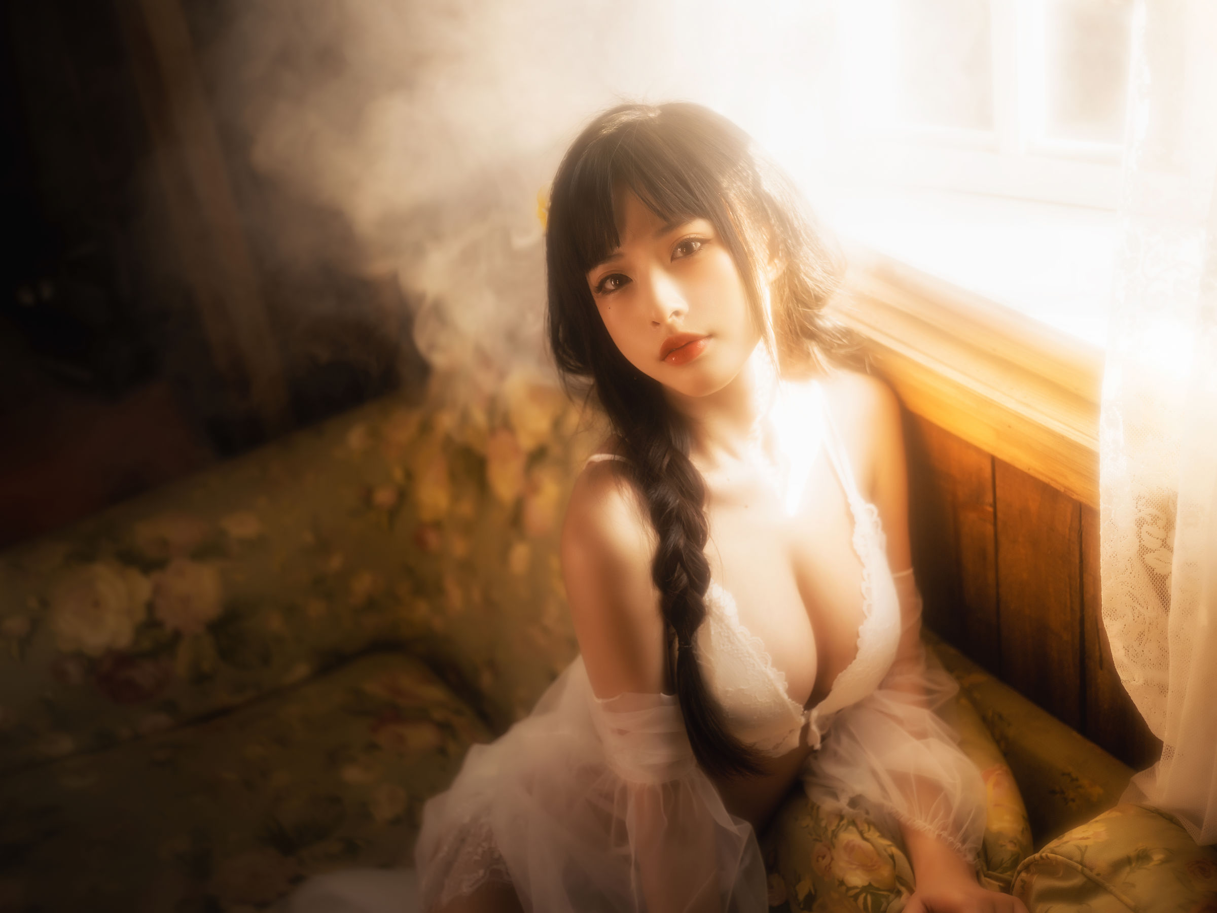 [福利COS] 尤物清水由乃 - 法式内衣