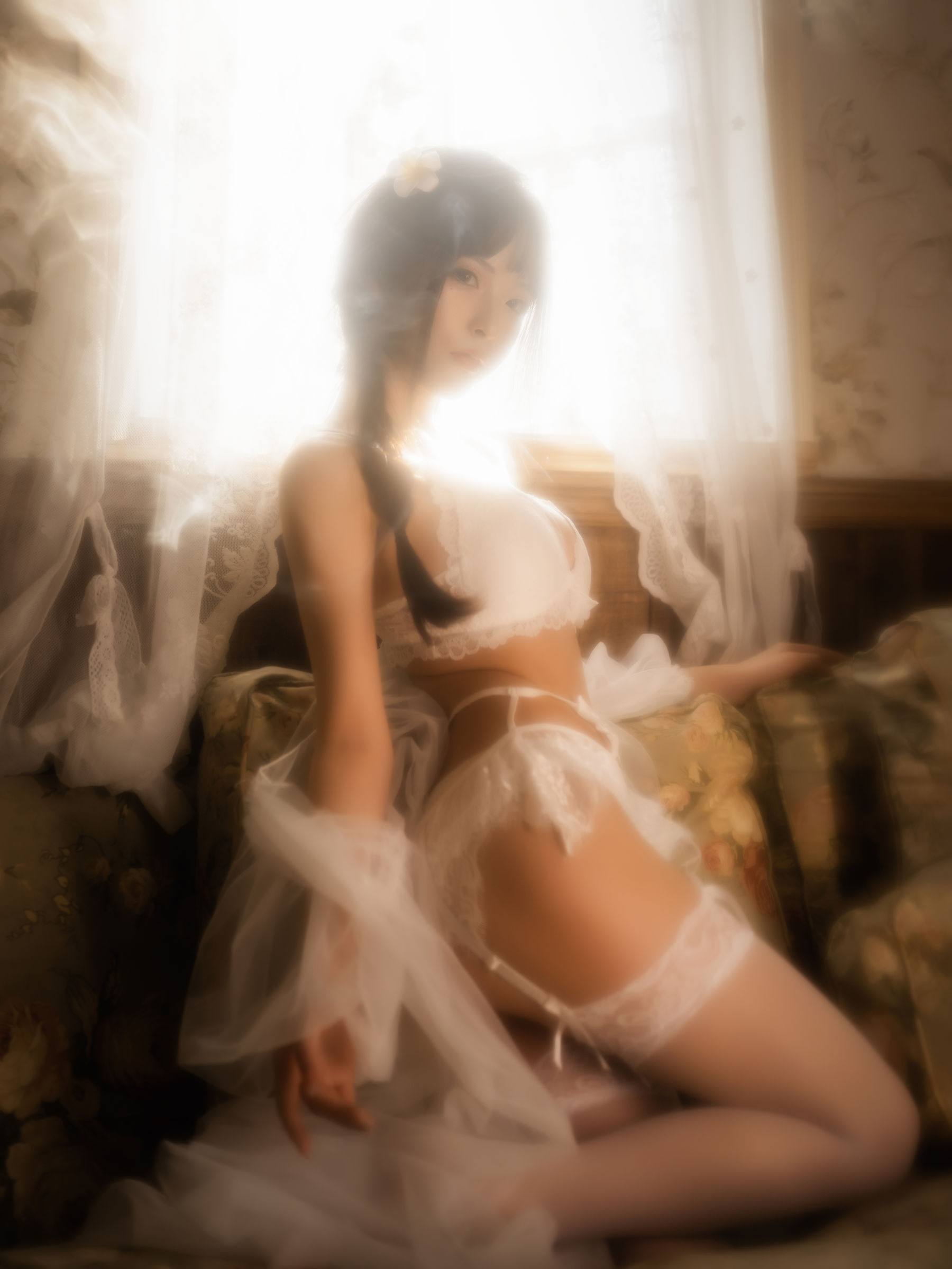 [福利COS] 尤物清水由乃 - 法式内衣