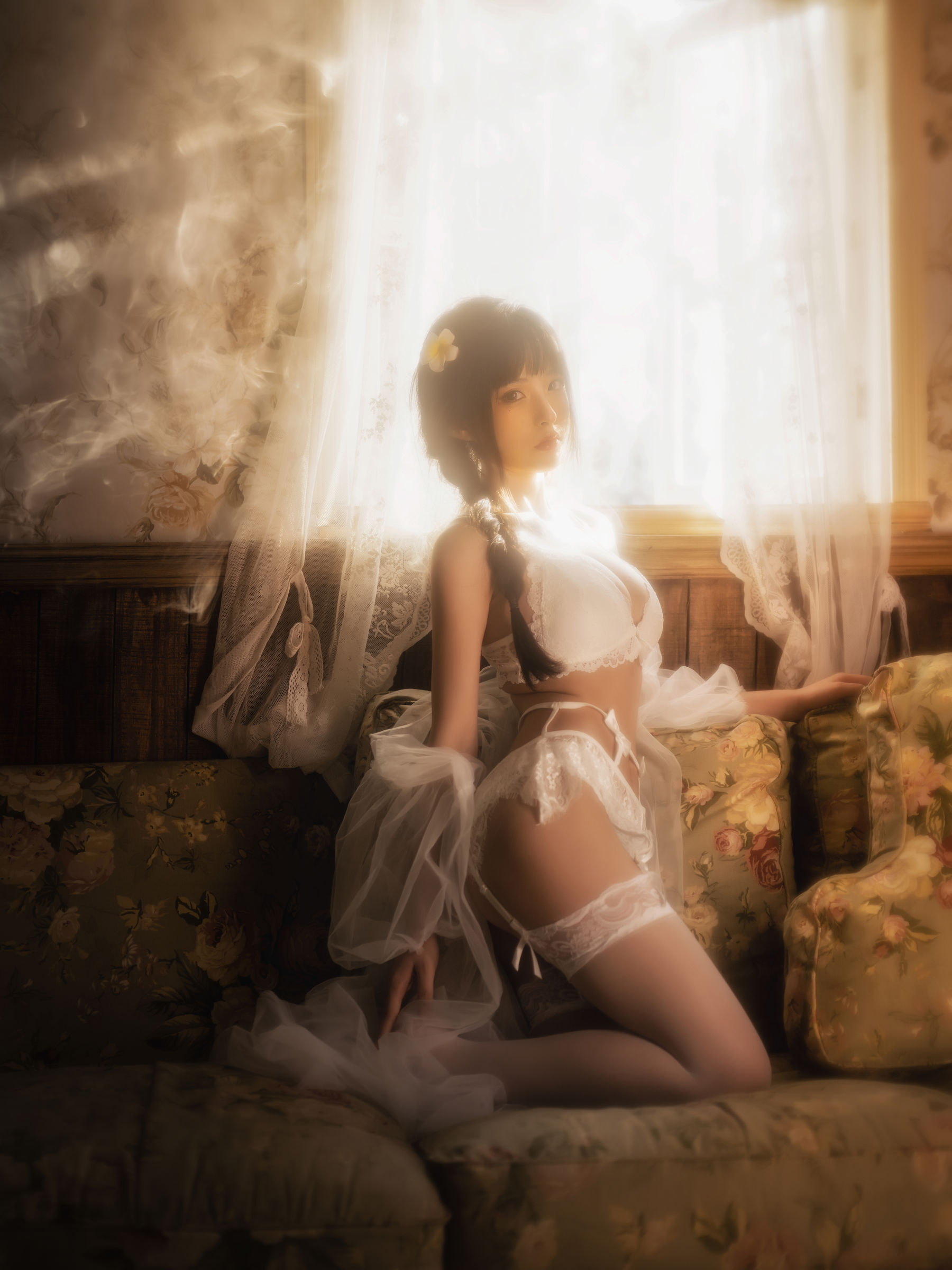 [福利COS] 尤物清水由乃 - 法式内衣