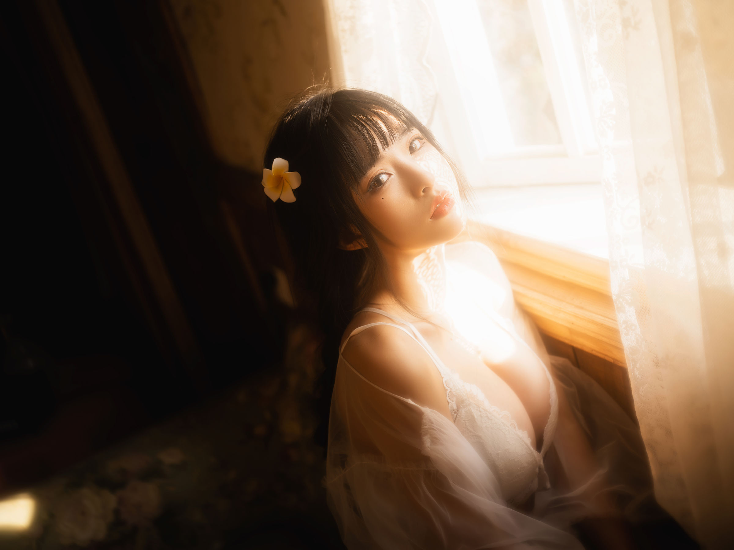 [福利COS] 尤物清水由乃 - 法式内衣