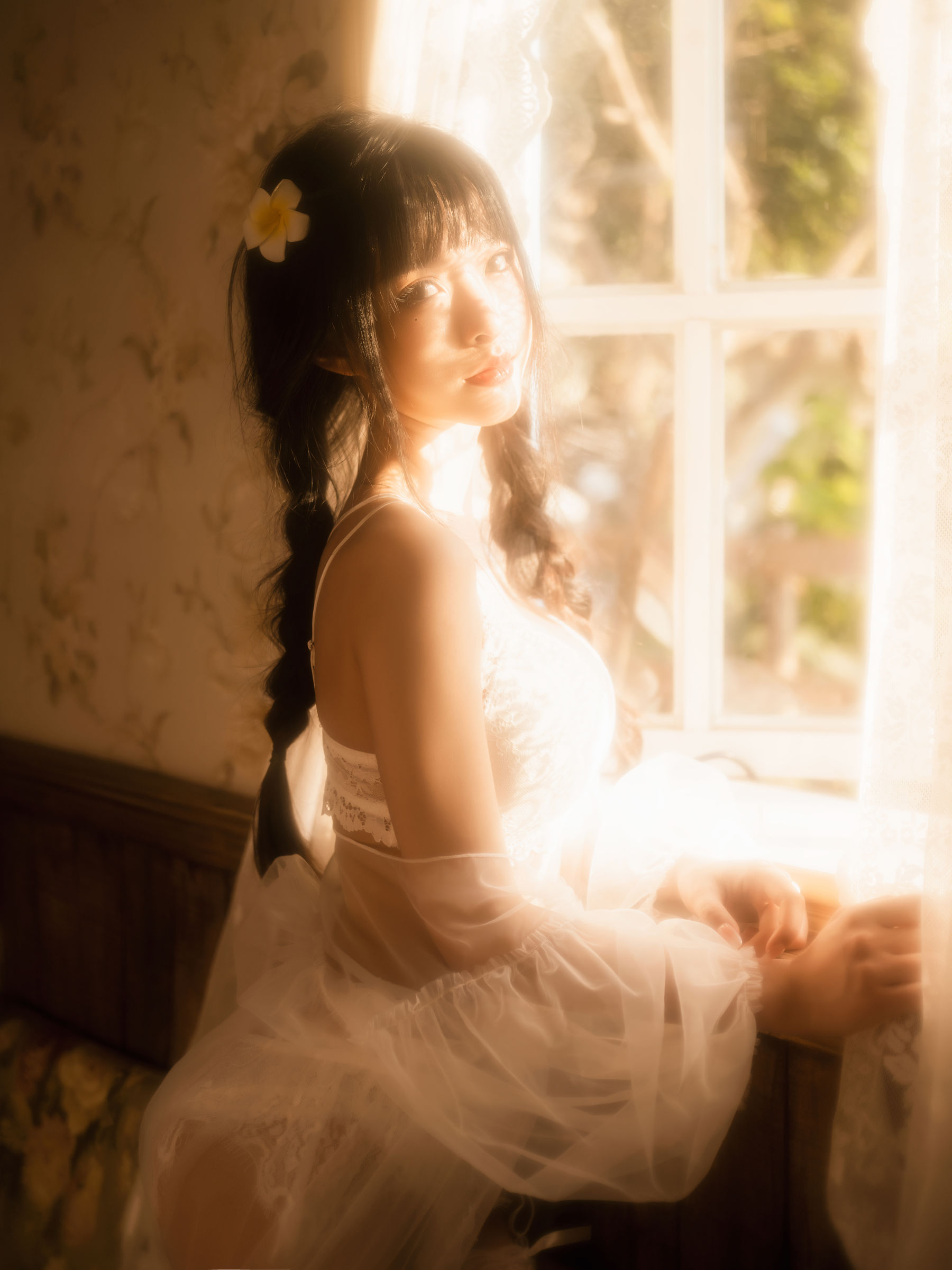 [福利COS] 尤物清水由乃 - 法式内衣