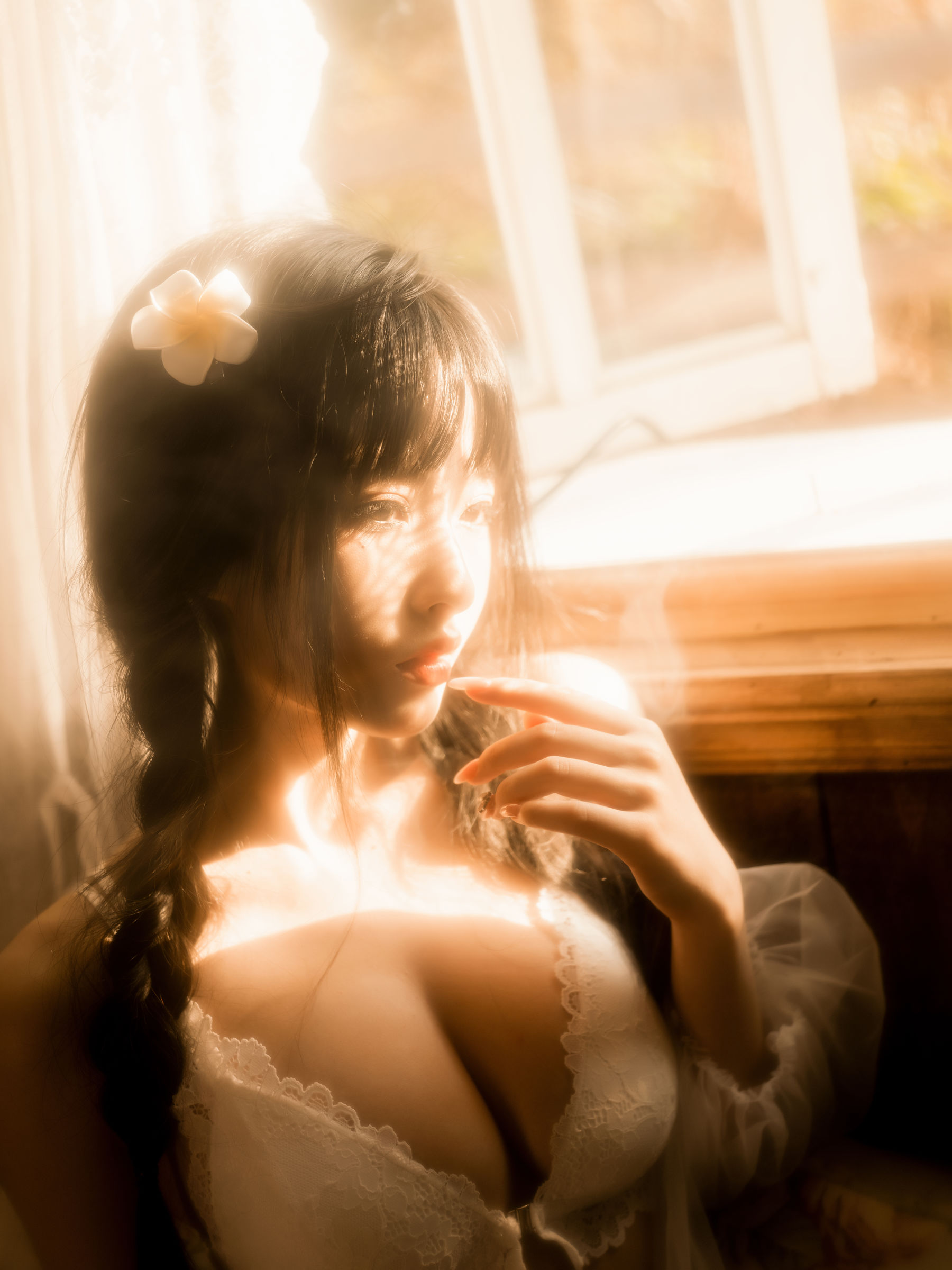 [福利COS] 尤物清水由乃 - 法式内衣
