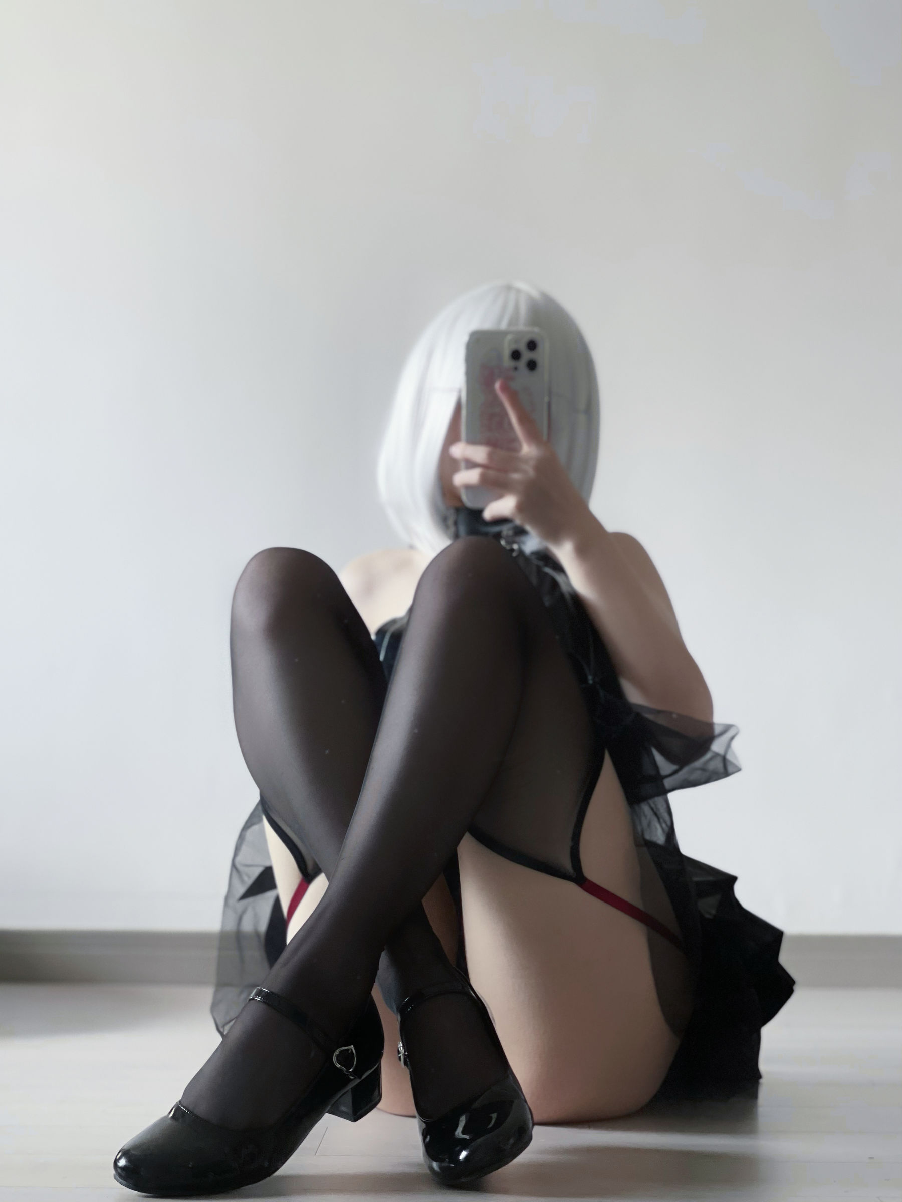 [福利COS] 幼愛youmeko - 吊带袜恶魔