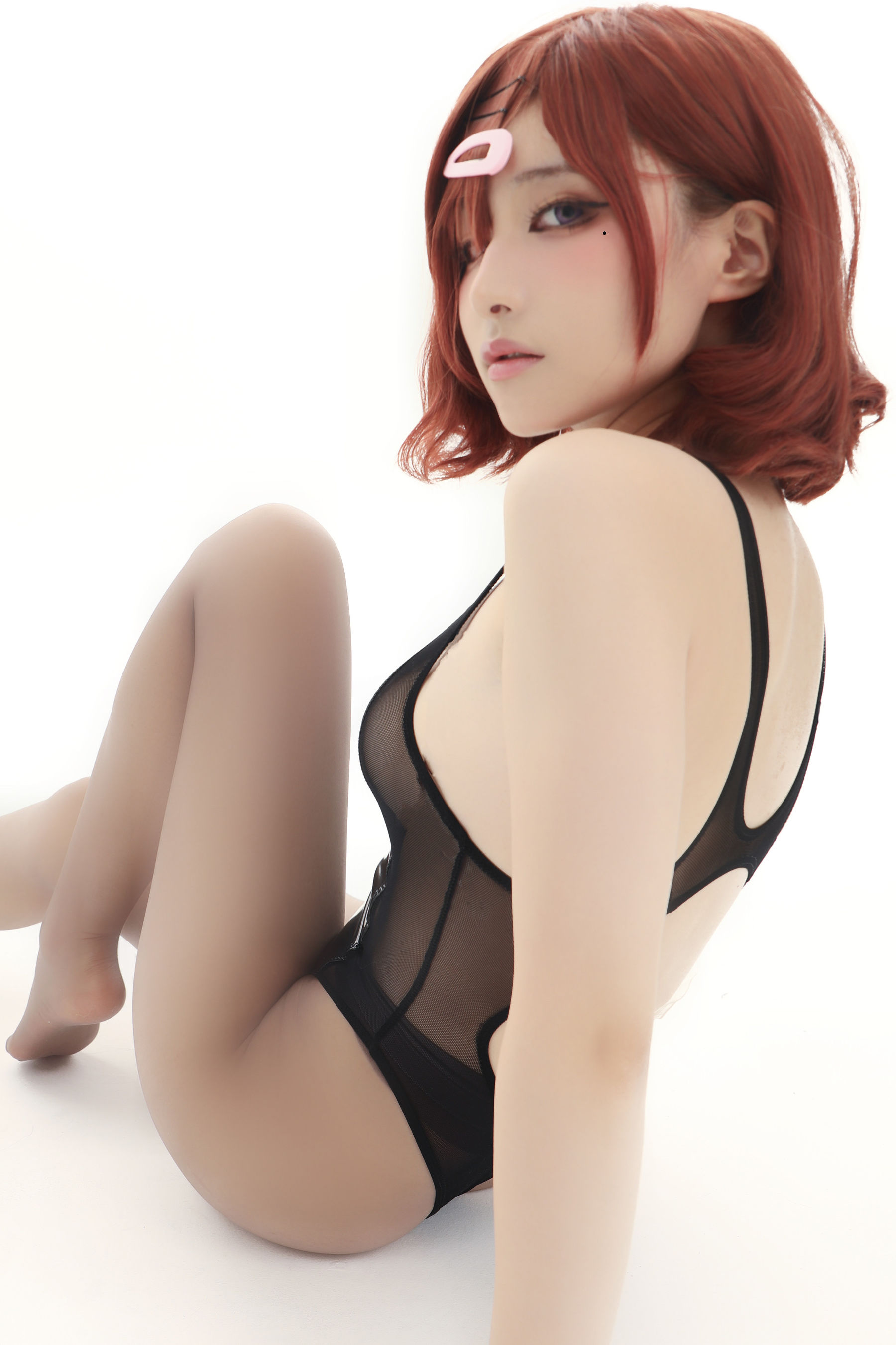 [福利COS] 幼愛youmeko - 樋口円香竞泳无衬衫灰丝