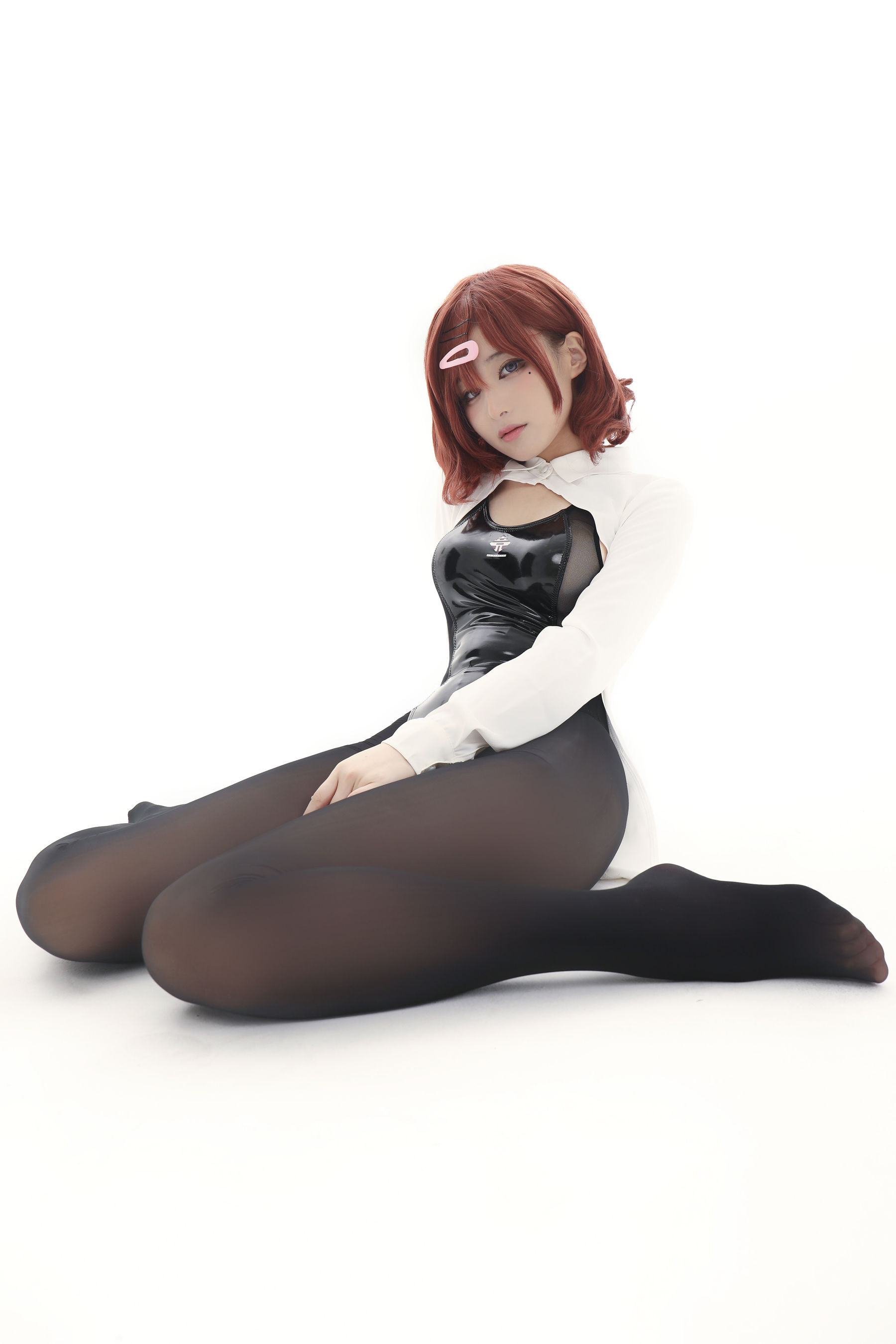 [福利COS] 幼愛youmeko - 樋口円香竞泳灰丝
