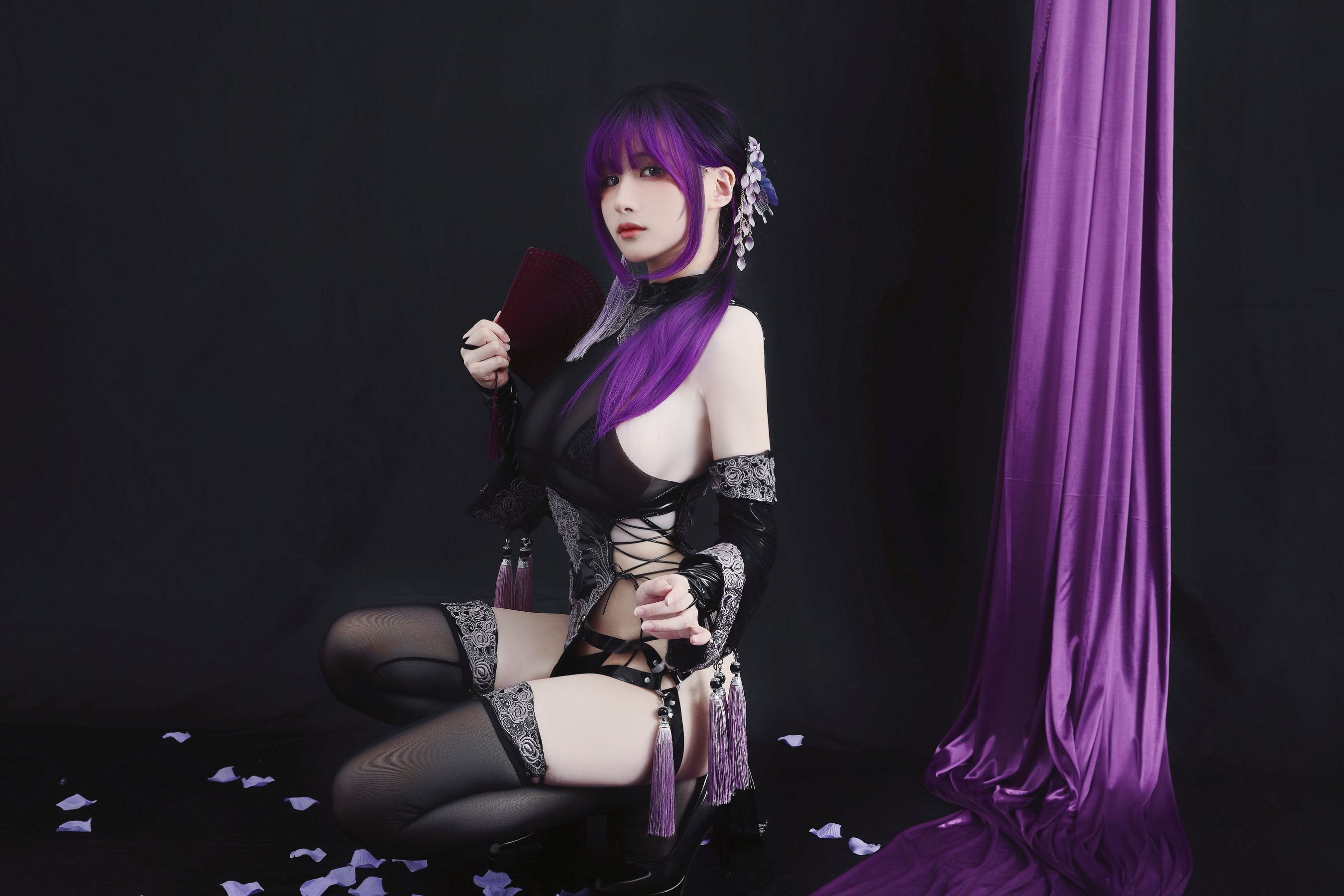 [福利COS] 幼愛youmeko - 紫流苏旗袍