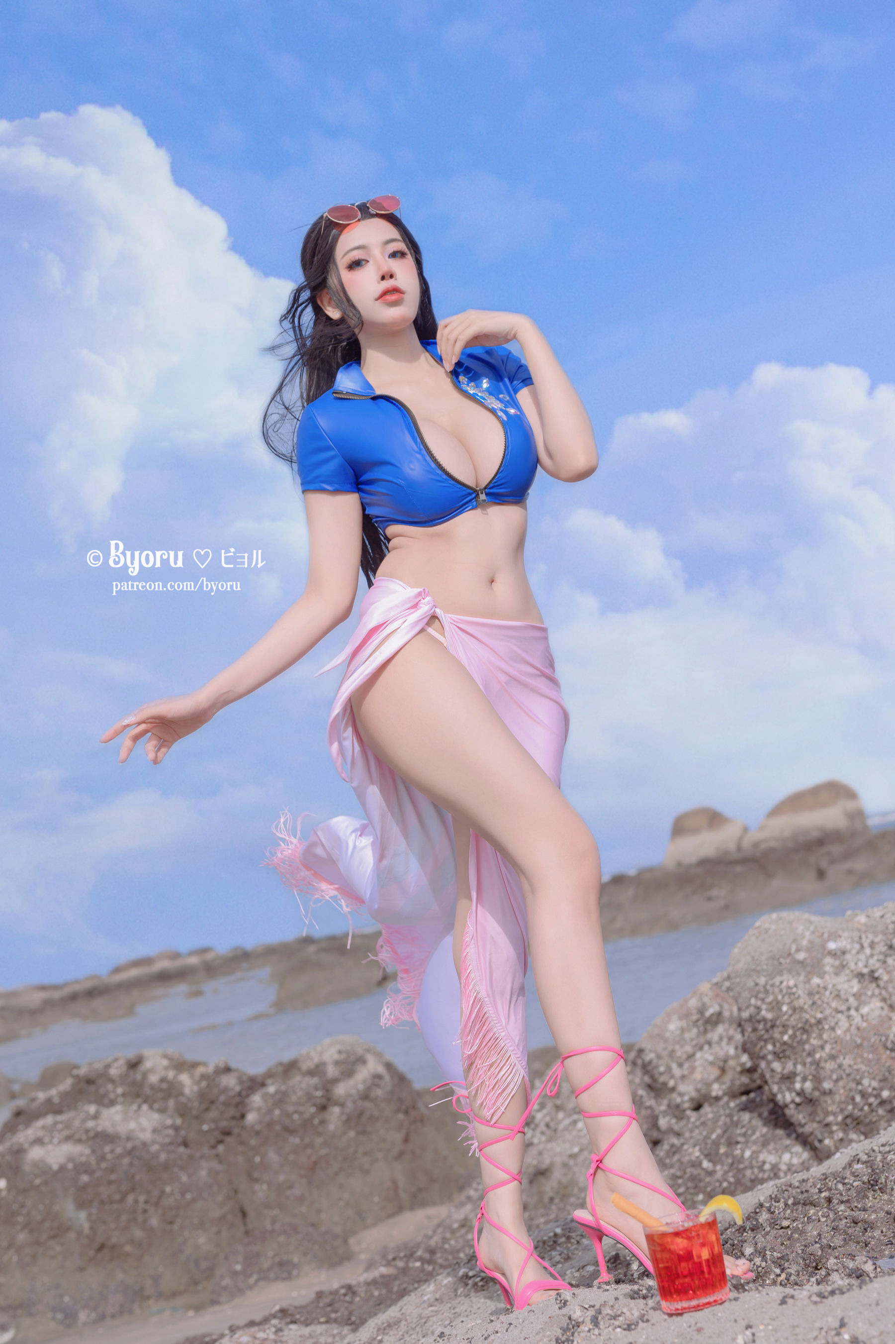 [福利COS] 日本性感萝莉Byoru - Nico Robin