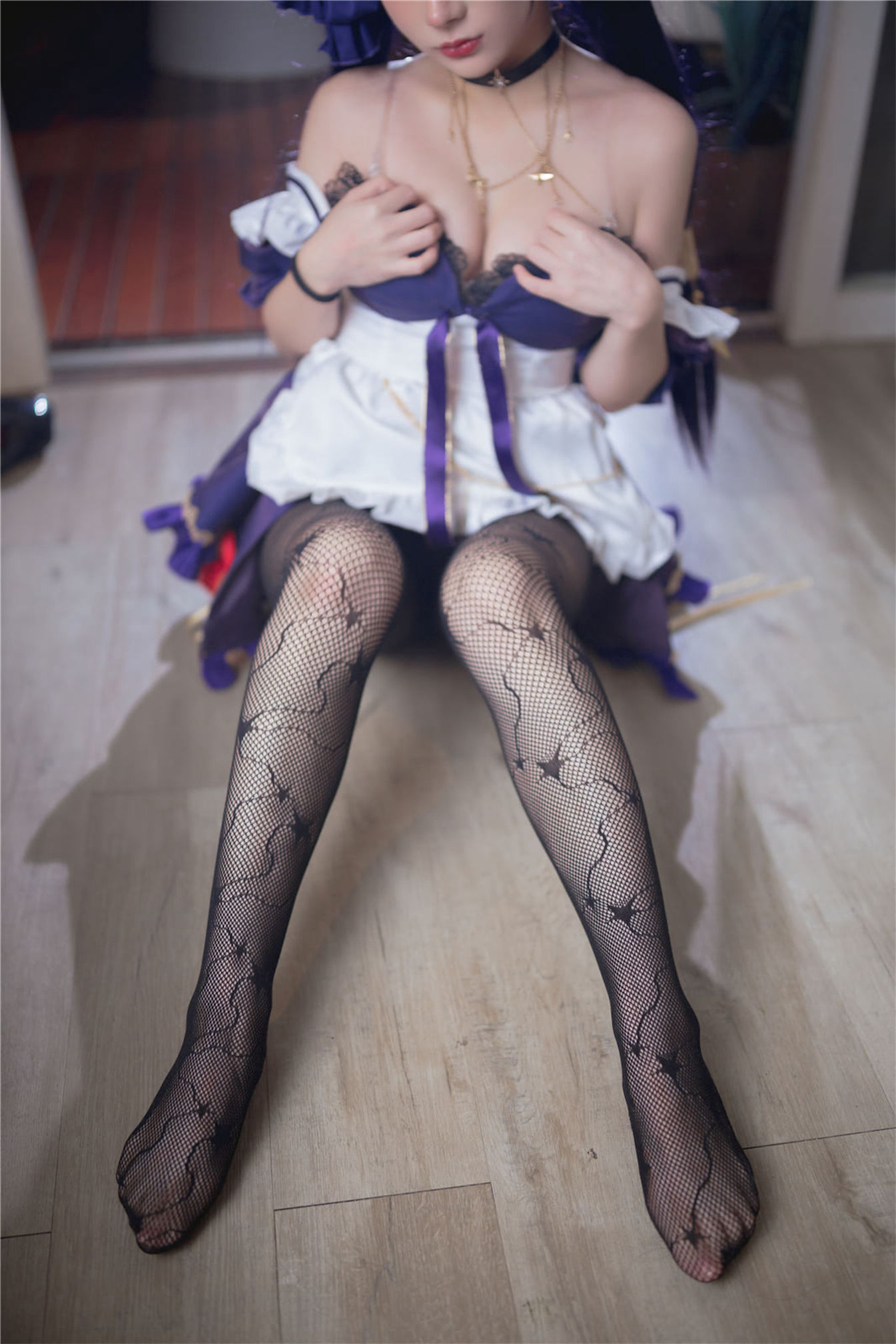 [福利COS] 是三不是世w - 原神莫娜女仆