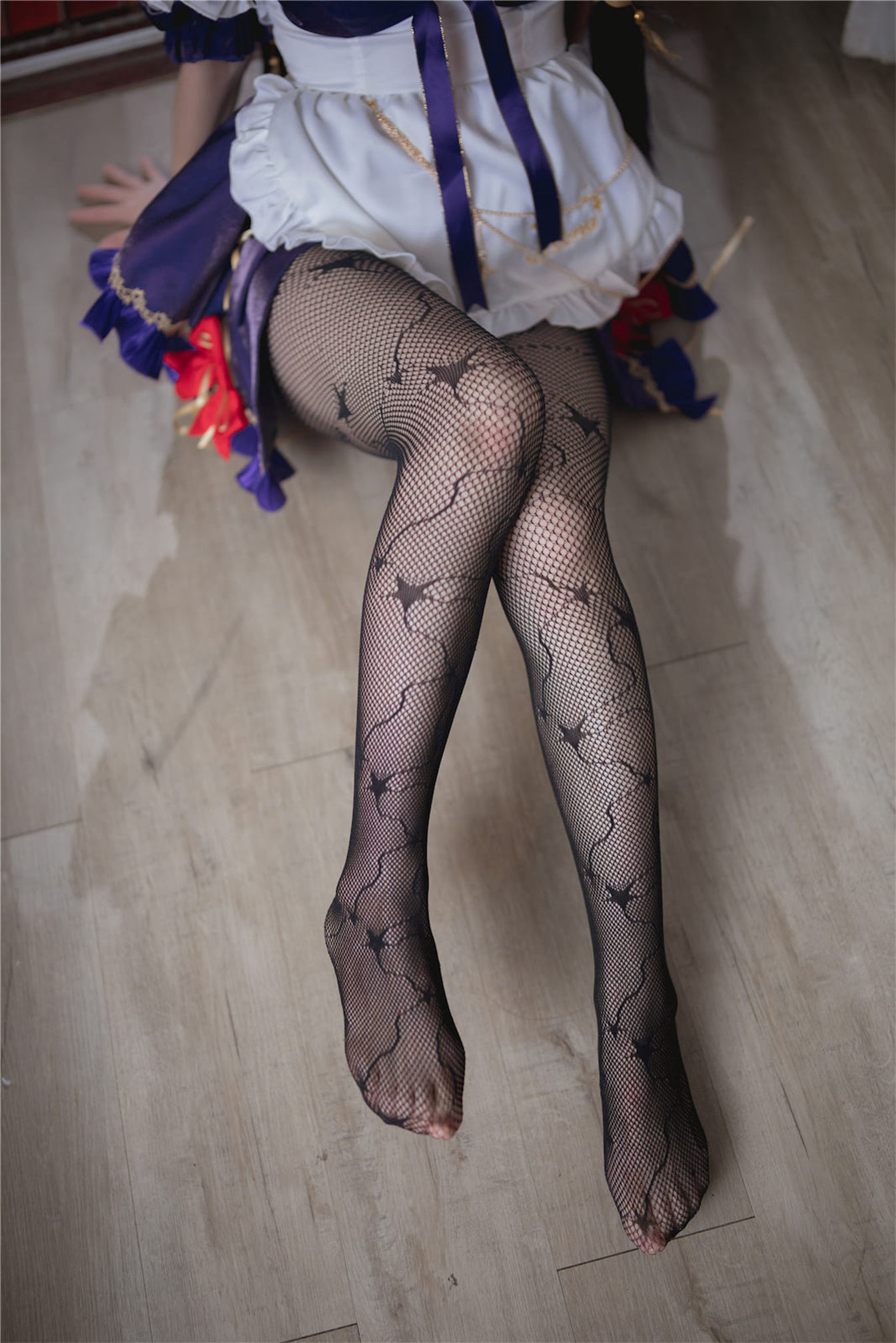 [福利COS] 是三不是世w - 原神莫娜女仆