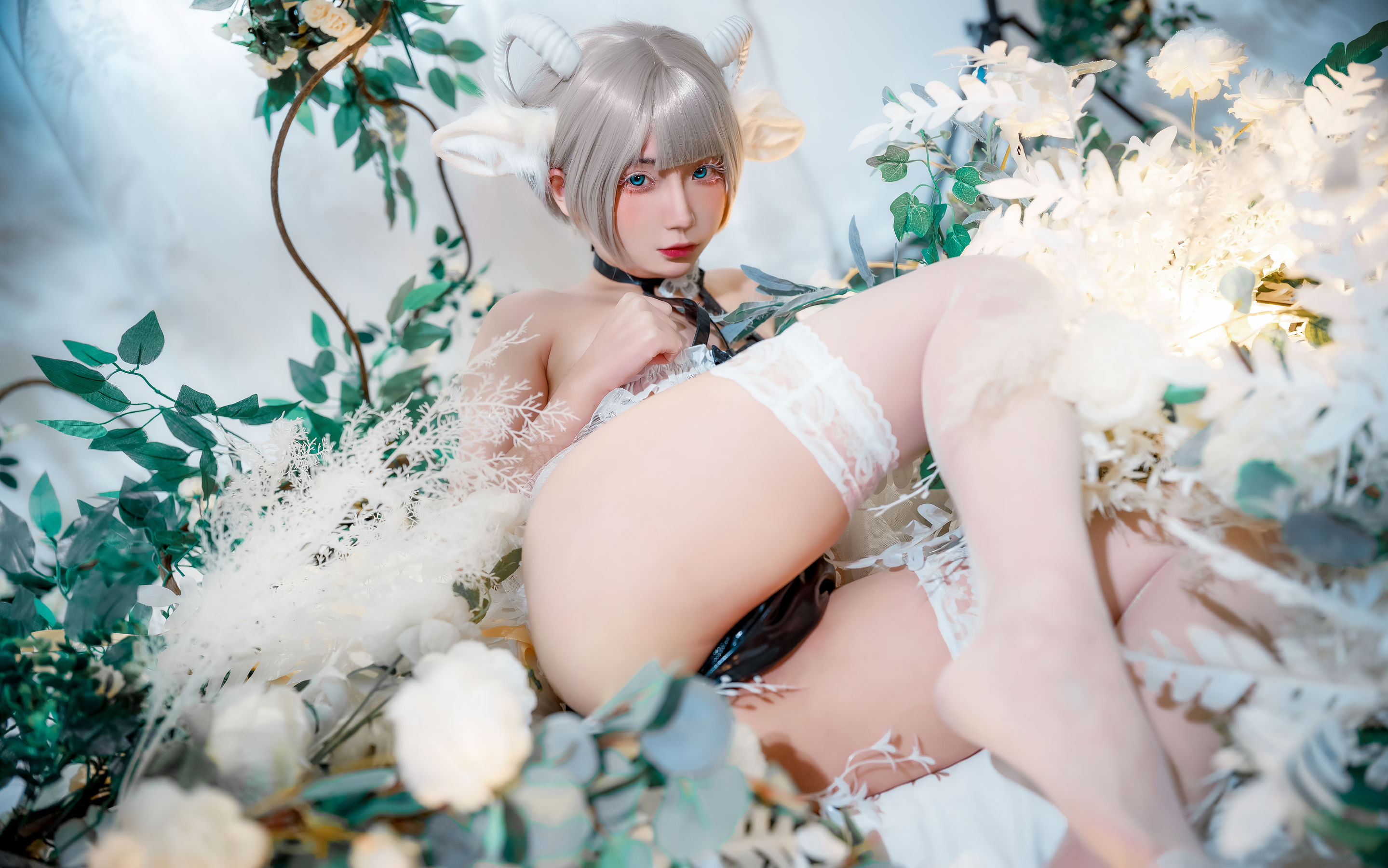 [福利COS] 是三不是世w - 羊羊