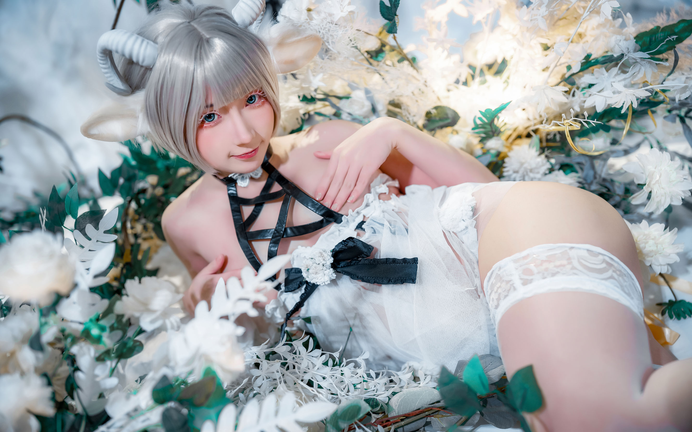 [福利COS] 是三不是世w - 羊羊