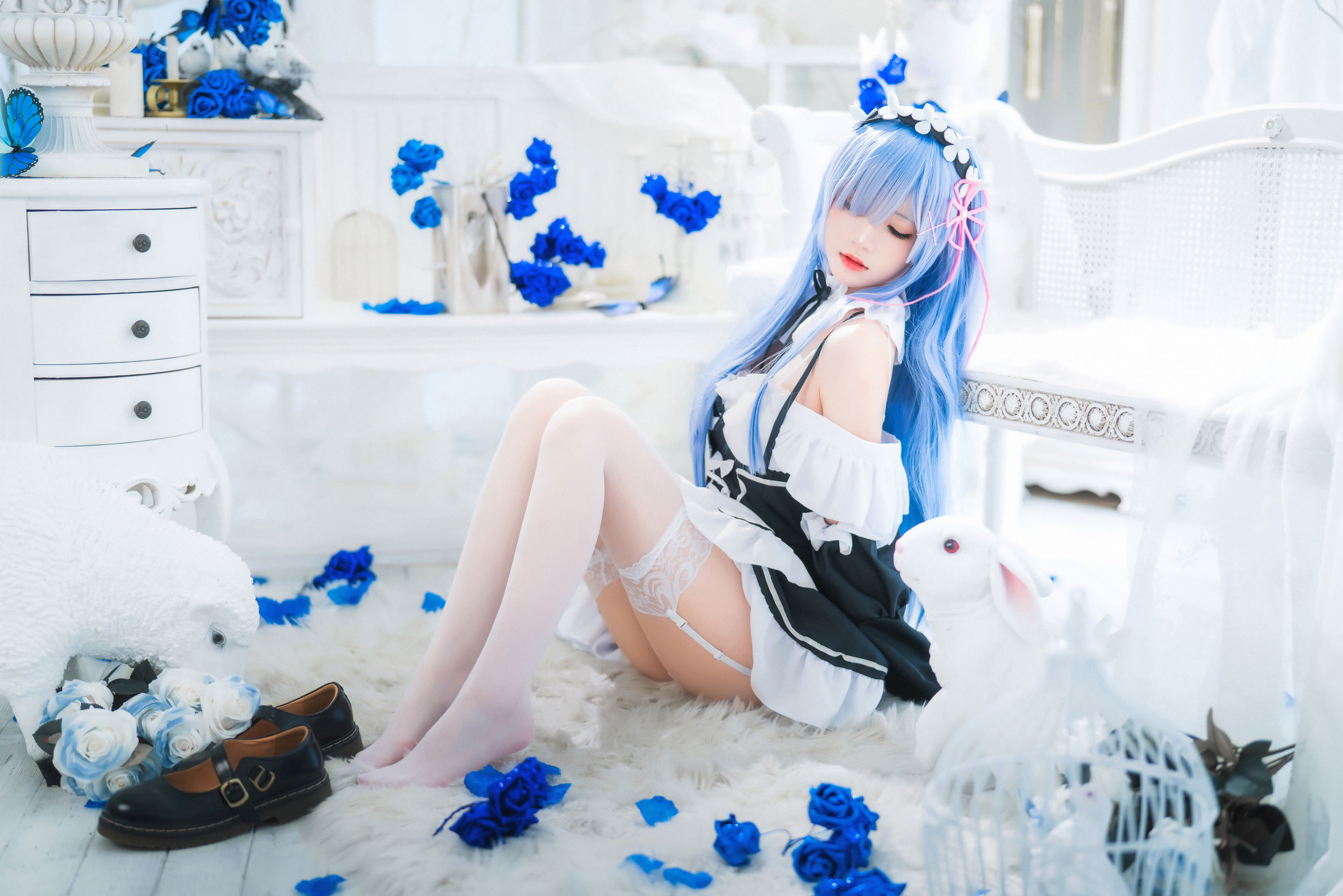 [福利COS] 桜桃喵 - 长发蕾姆