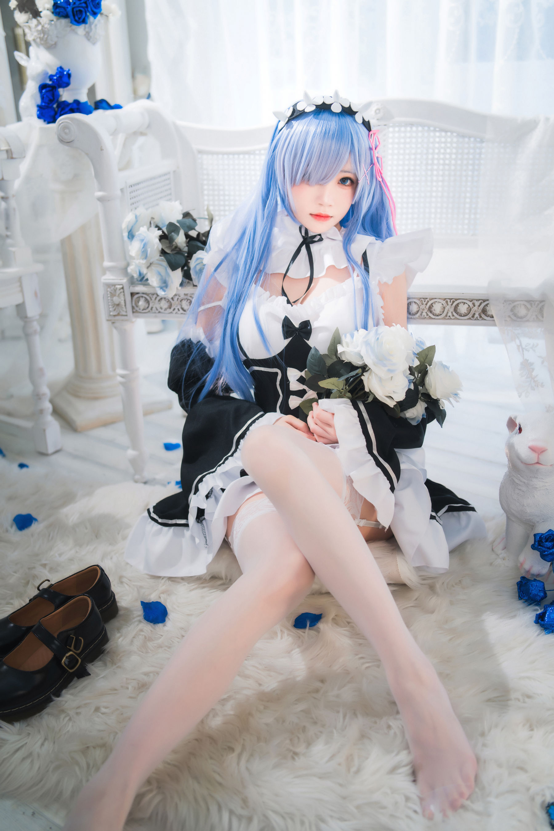 [福利COS] 桜桃喵 - 长发蕾姆