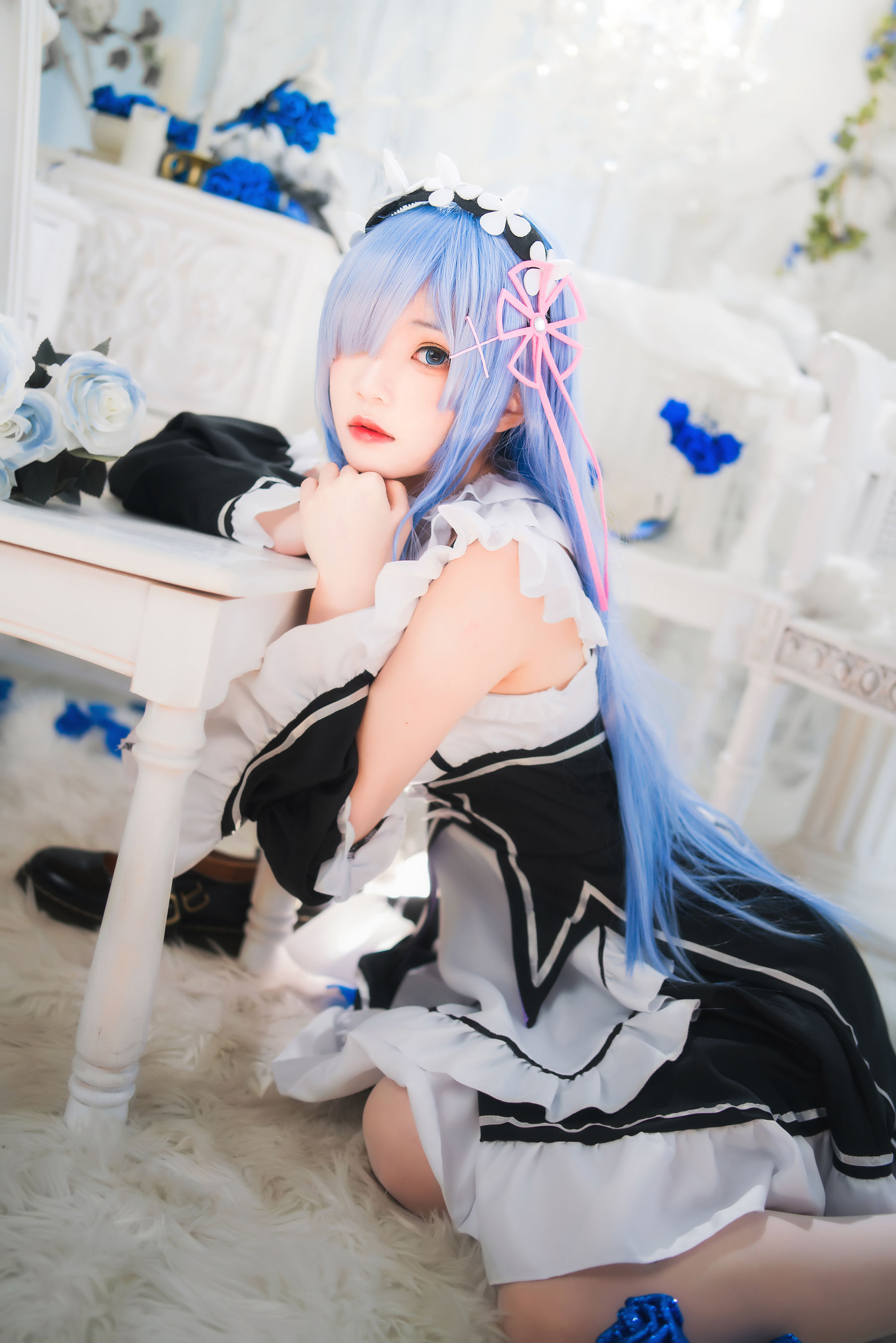 [福利COS] 桜桃喵 - 长发蕾姆
