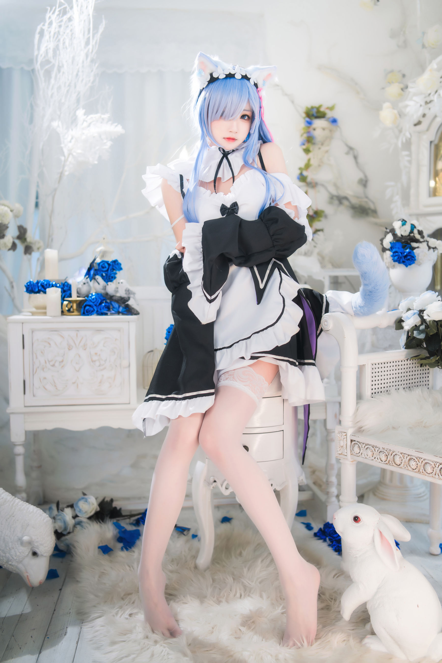 [福利COS] 桜桃喵 - 长发蕾姆