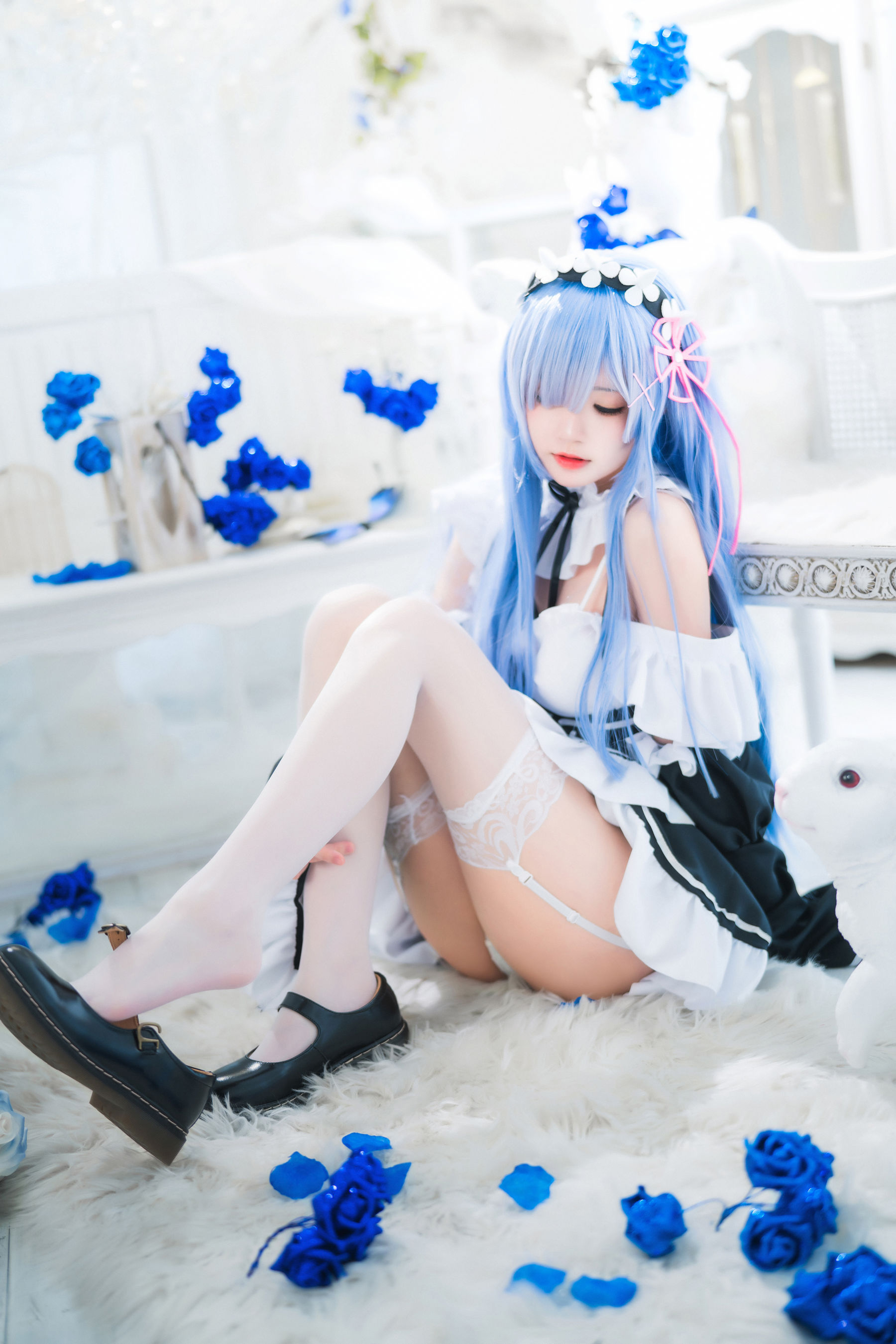 [福利COS] 桜桃喵 - 长发蕾姆