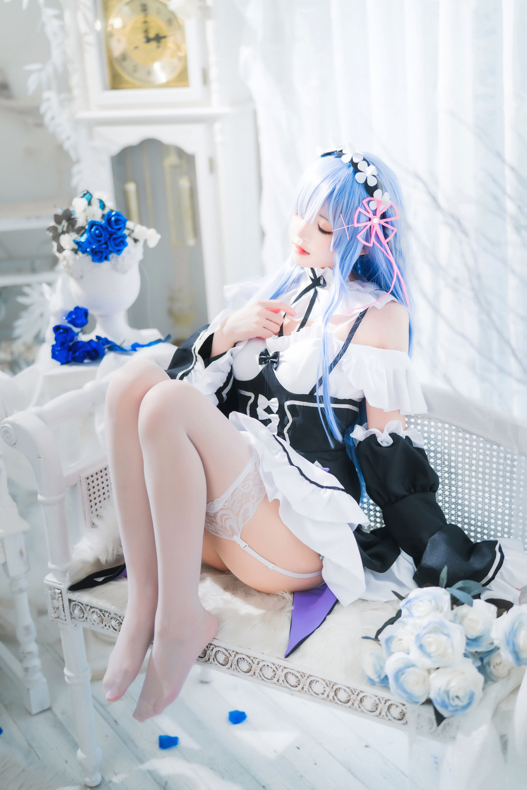 [福利COS] 桜桃喵 - 长发蕾姆