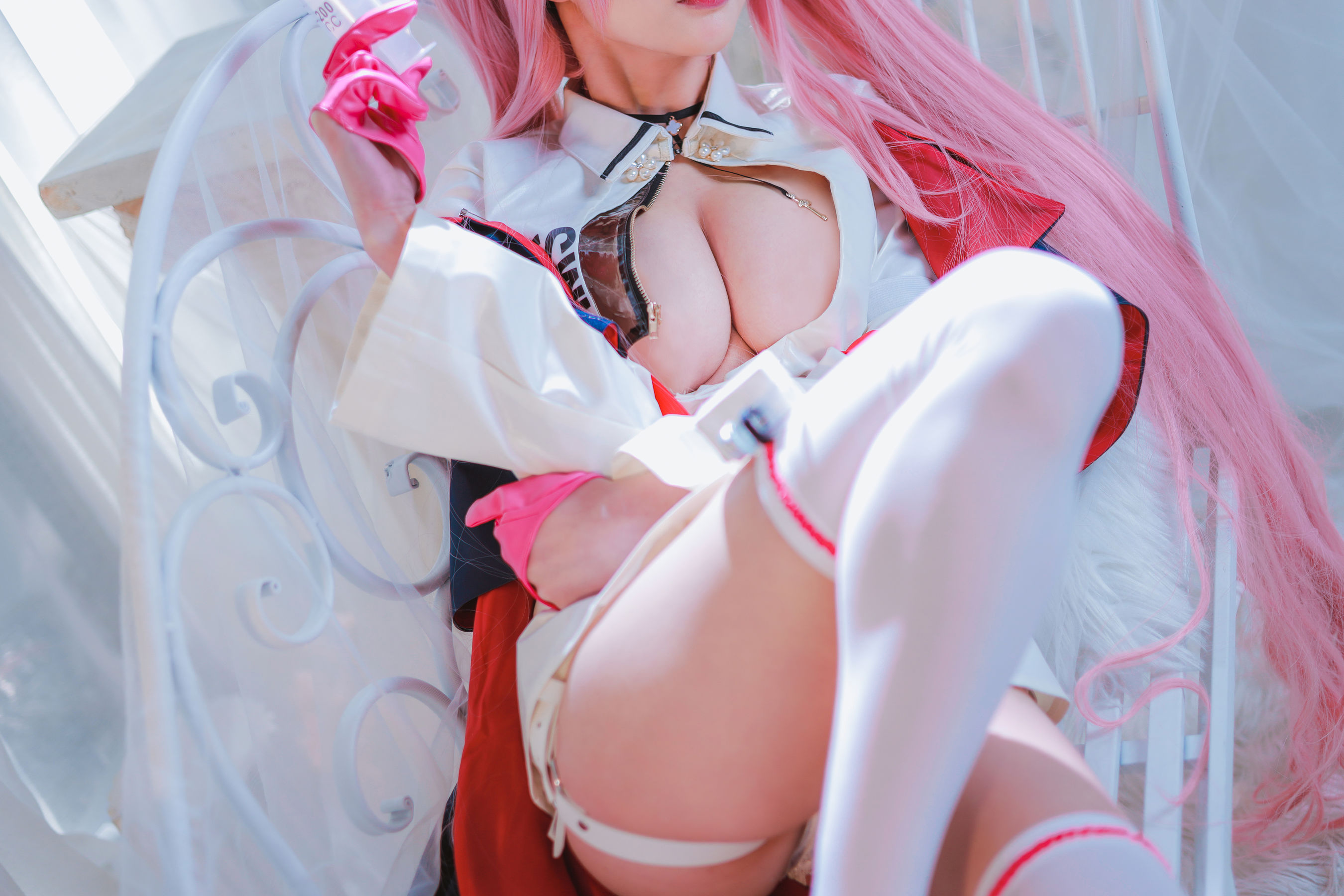 [福利COS] 清水由乃 - 英仙座护士服