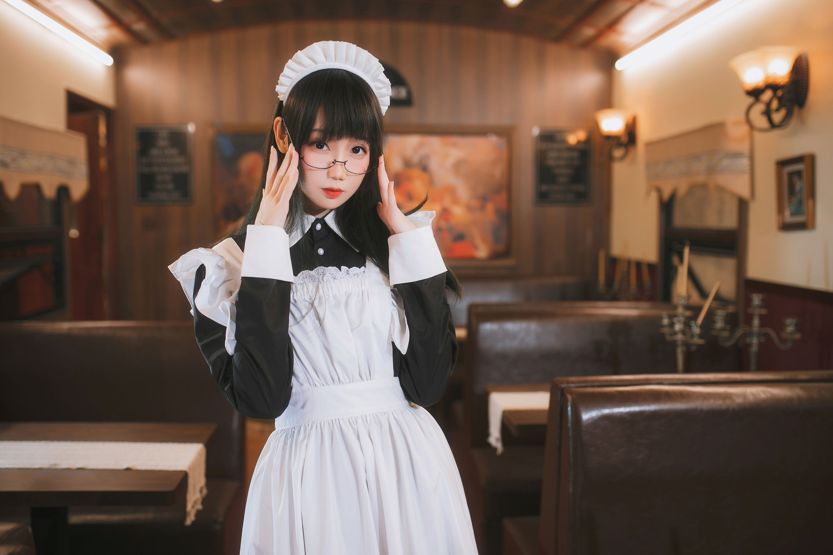 [福利COS] 焖焖碳 - 女仆