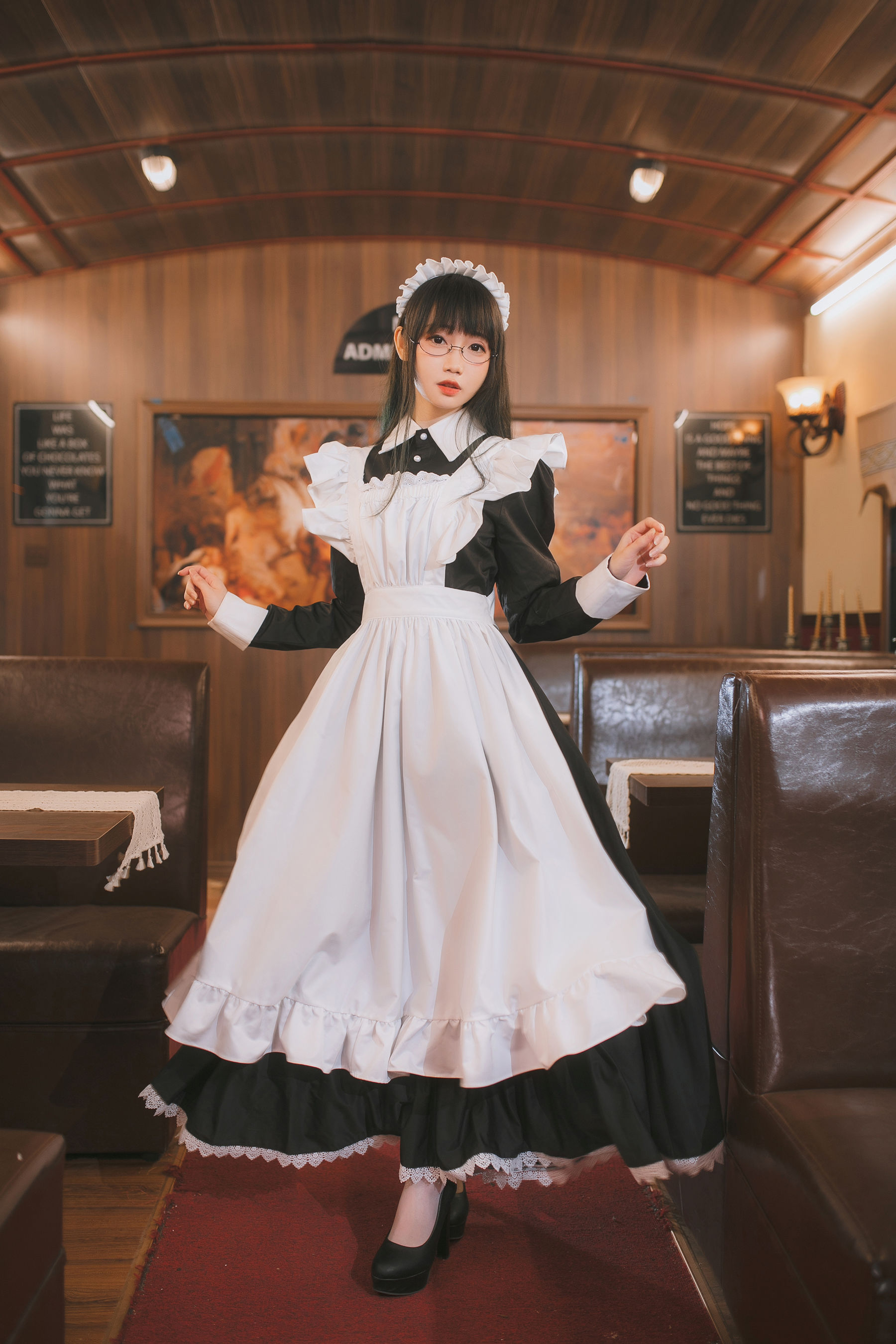[福利COS] 焖焖碳 - 女仆