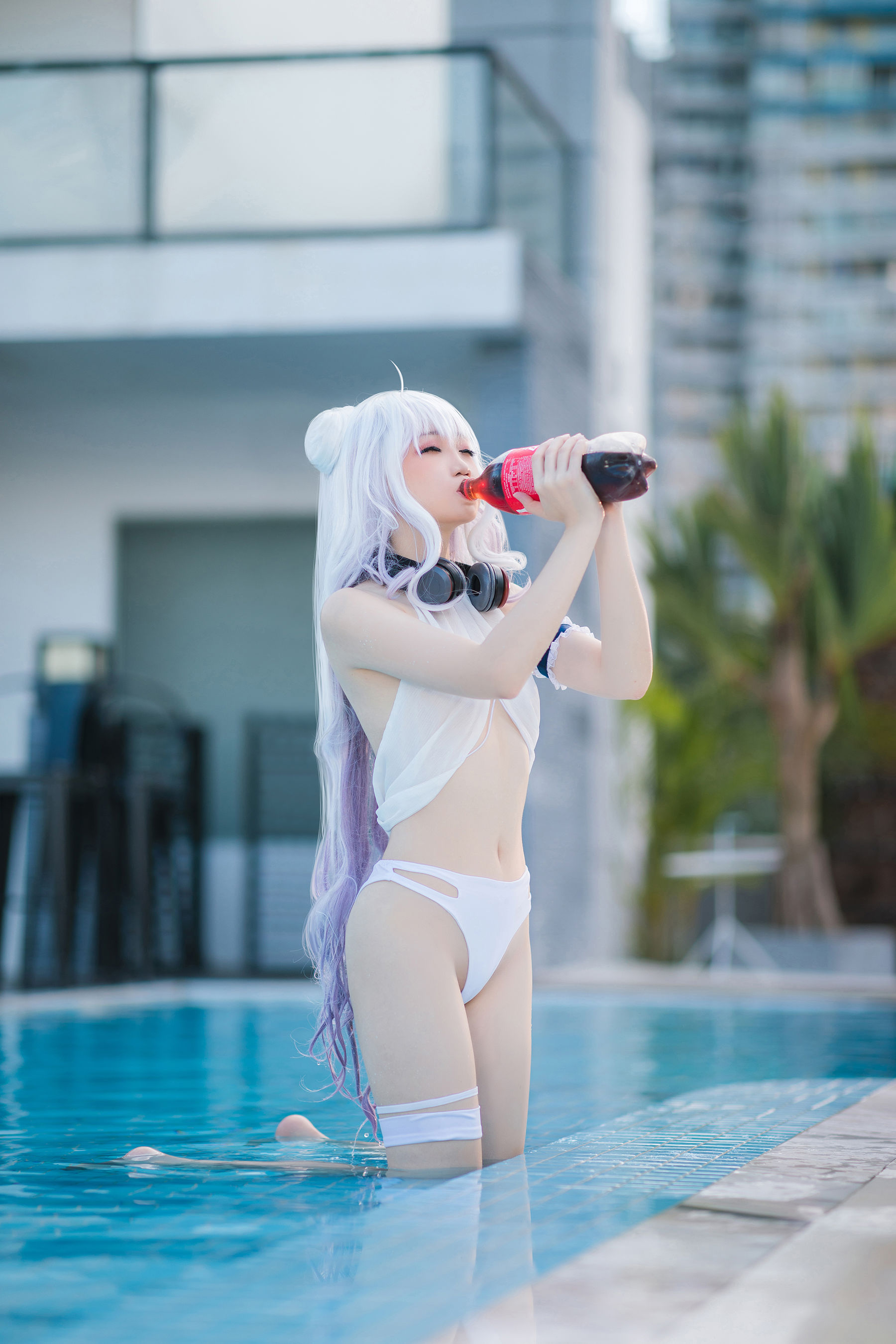 [福利COS] 焖焖碳 - 恶毒泳衣