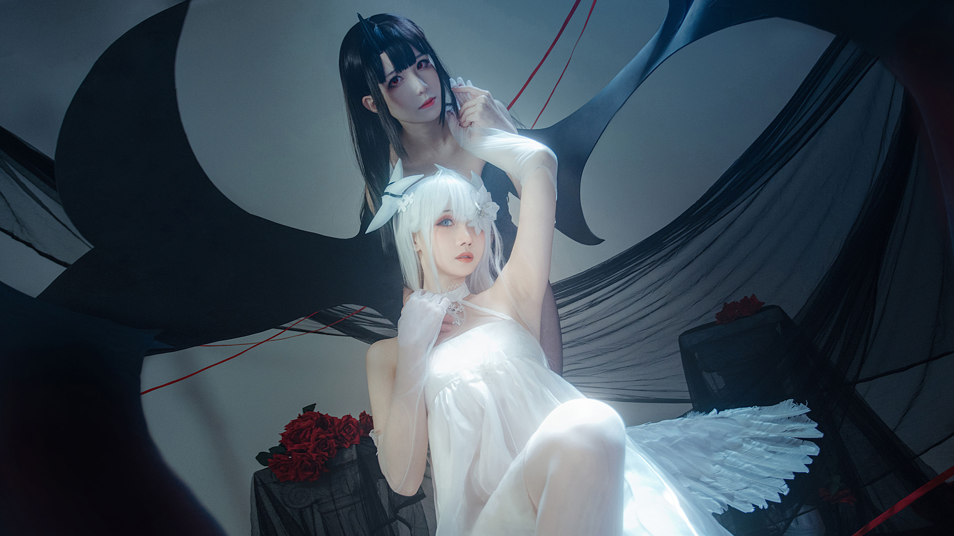[福利COS] 焖焖碳&Tomoyo酱 - 碧蓝航线 埃姆登 双黑白夜之主